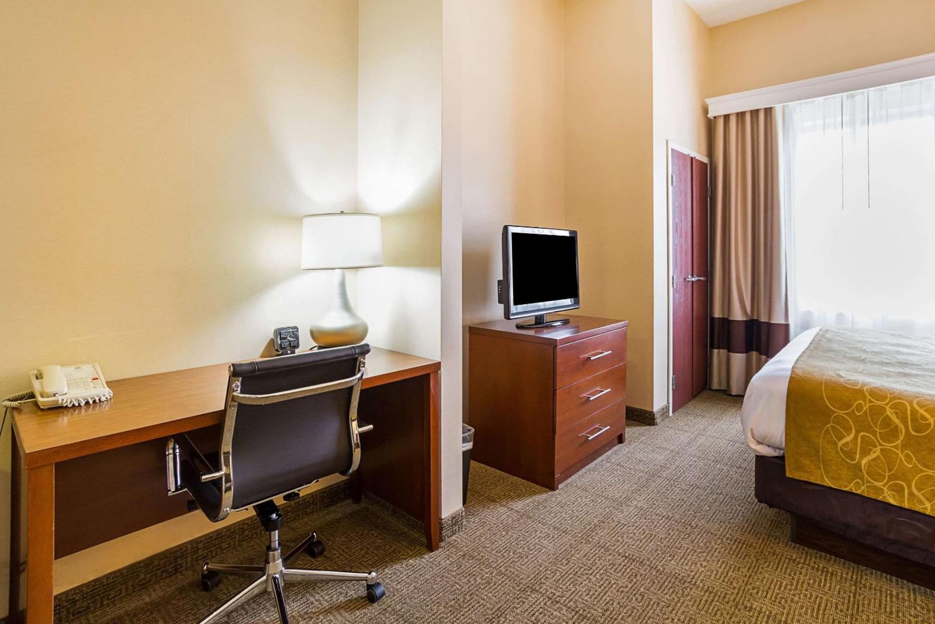 Comfort Suites Twinsburg gallery photo in Twinsburg, OH — image 33