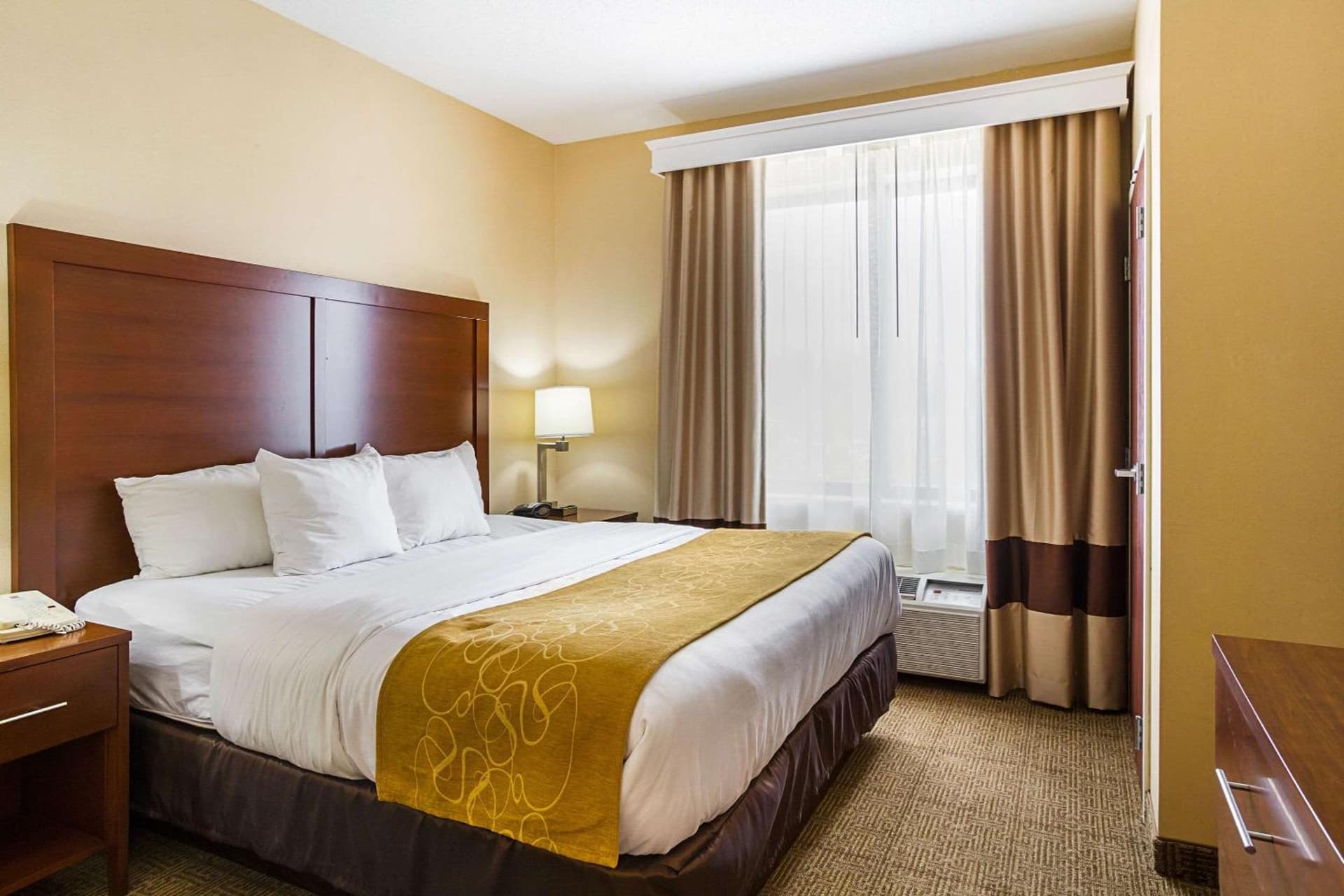 Comfort Suites Twinsburg gallery photo in Twinsburg, OH — image 17