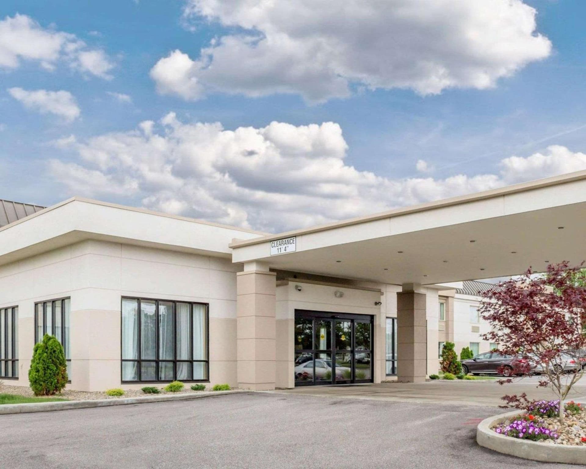 Spark By Hilton Cleveland Beachwood property views in Beachwood, OH — gallery photo 3
