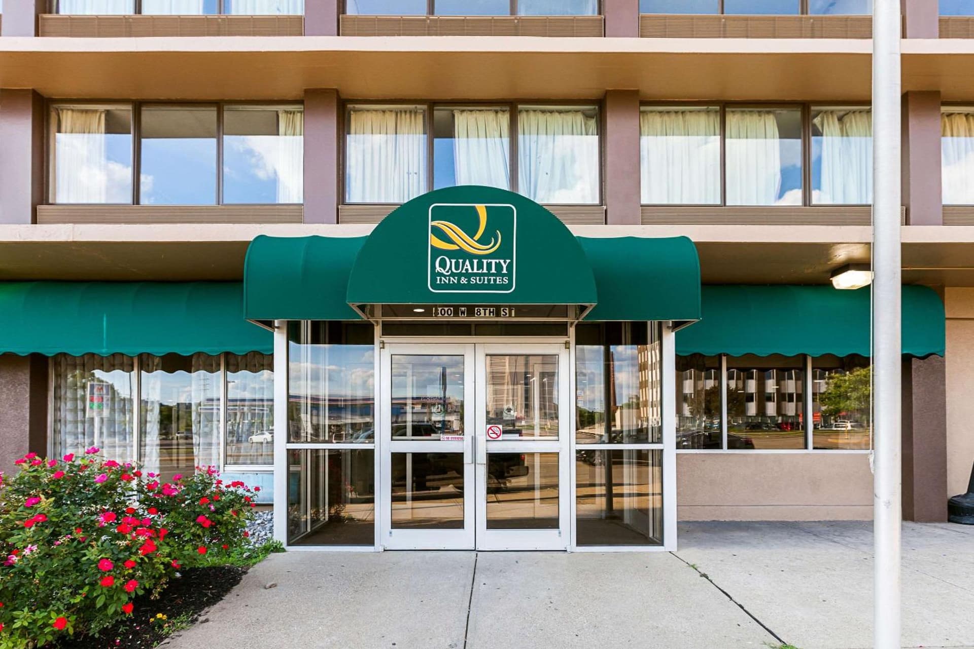Quality Inn & Suites Cincinnati Downtown Area gallery photo in Cincinnati, OH — image 17