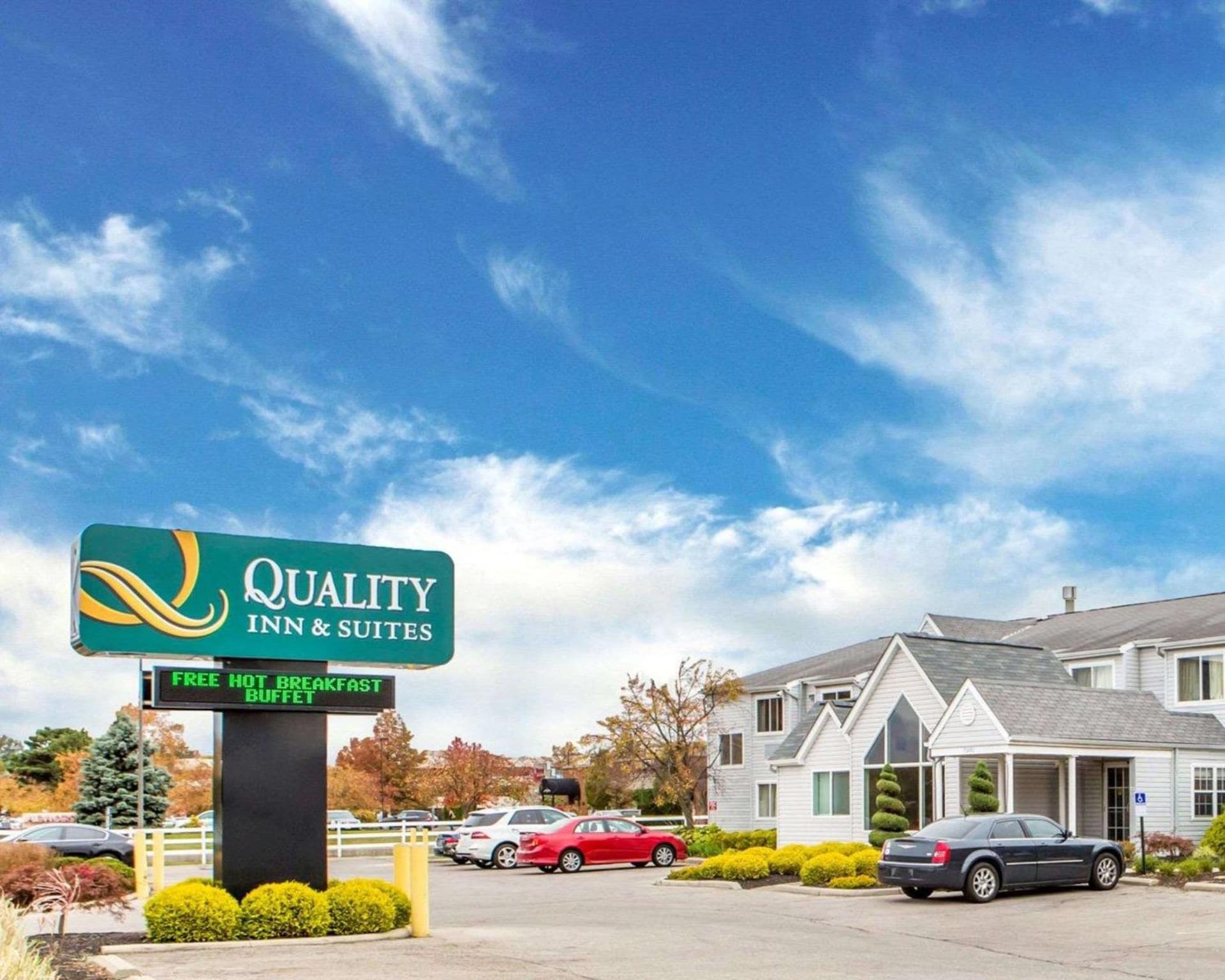 Quality Inn & Suites North-Polaris featured exterior or lobby in Worthington, OH — similar hotel