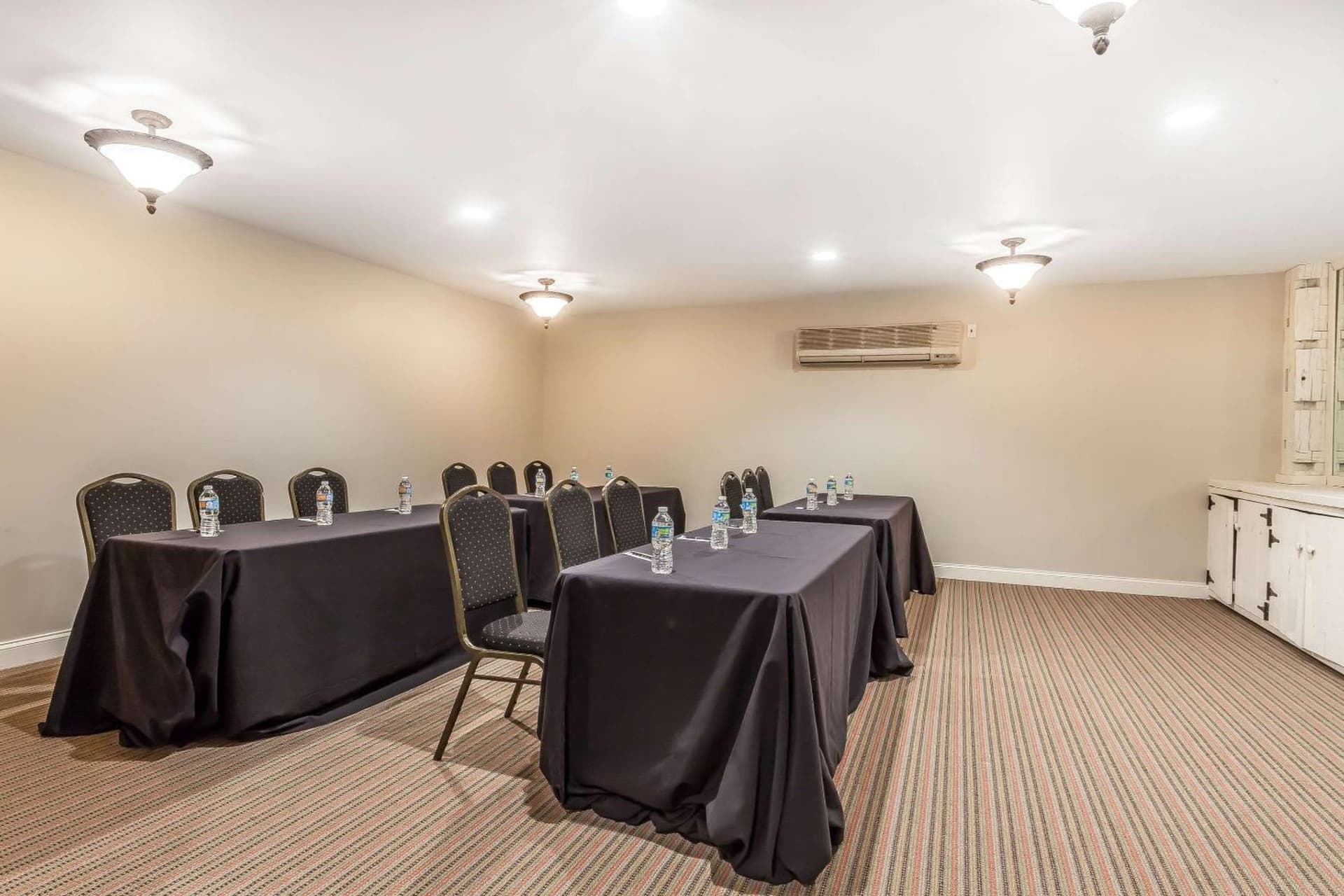 The Aurora Inn Hotel and Event Center gallery photo in Aurora, OH — image 40