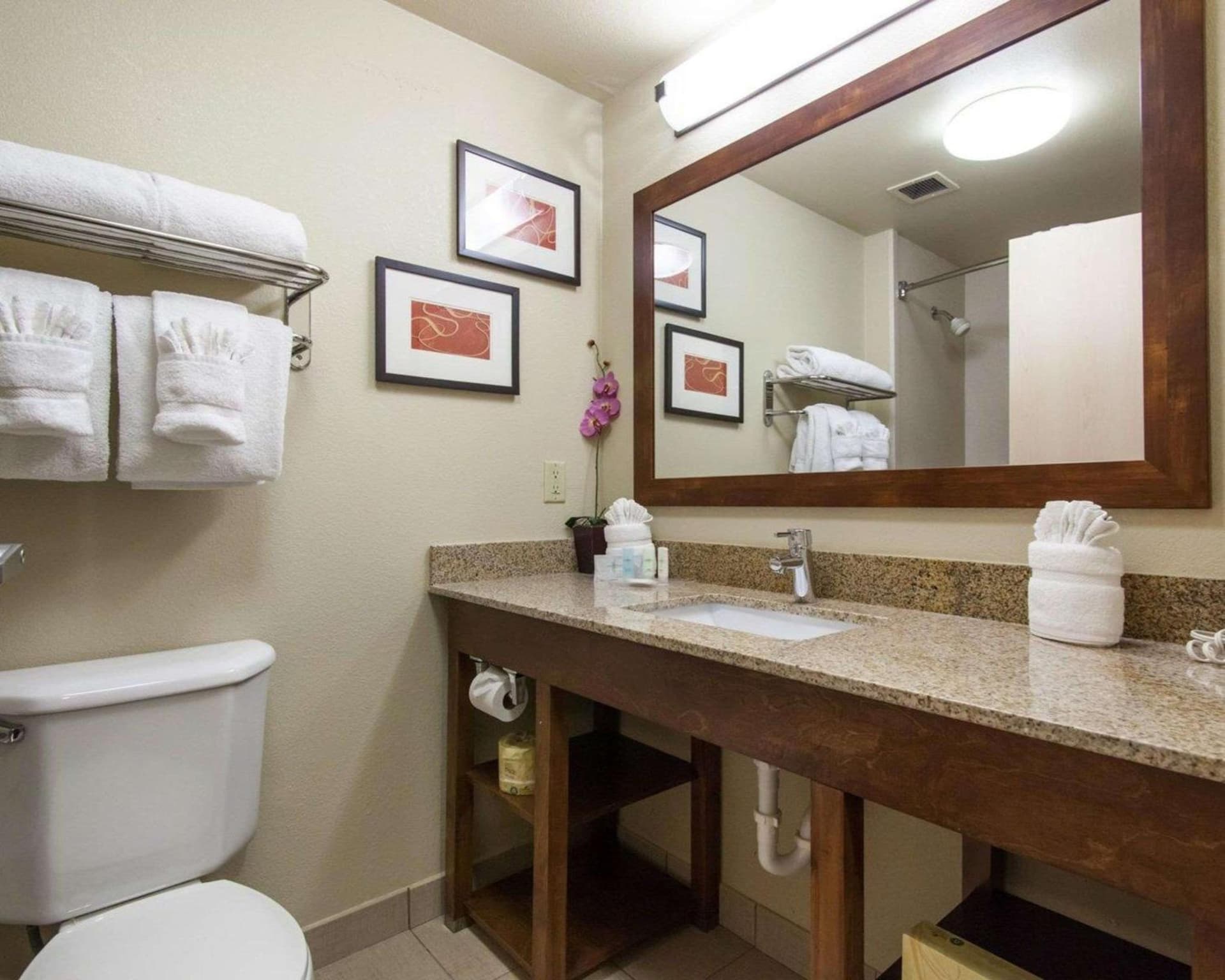Comfort Suites Tulsa Central property views in Tulsa, OK — gallery photo 3