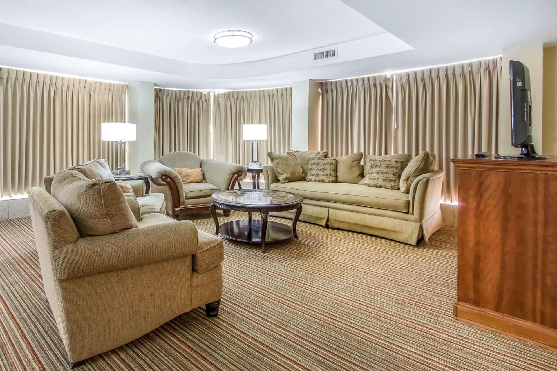 Ramada by Wyndham Tulsa Broken Arrow gallery photo in Broken Arrow, OK — image 20