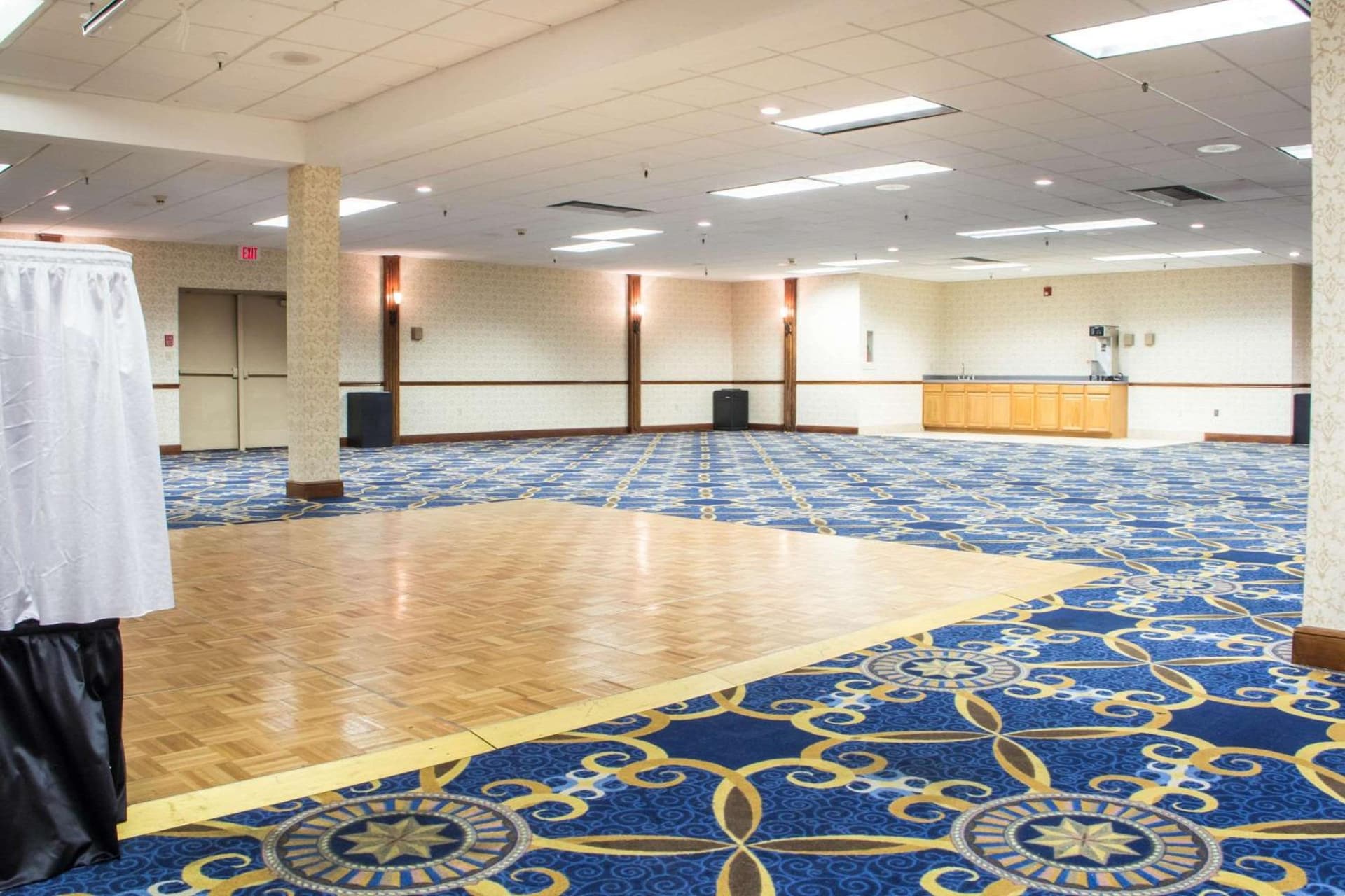 Ramada by Wyndham Tulsa Broken Arrow gallery photo in Broken Arrow, OK — image 16