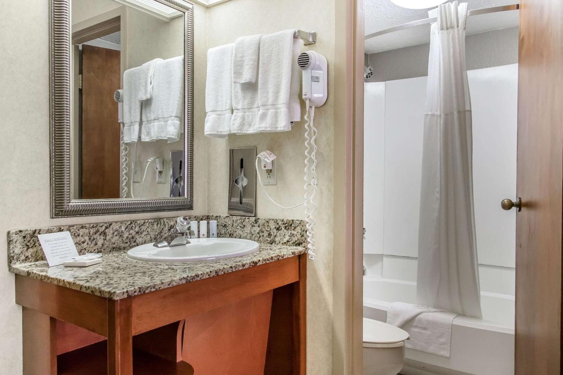 Ramada by Wyndham Tulsa Broken Arrow gallery photo in Broken Arrow, OK — image 15