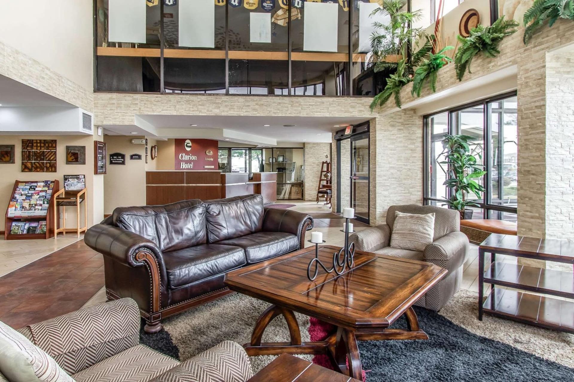 Ramada by Wyndham Tulsa Broken Arrow interior in Broken Arrow, OK — gallery photo 2