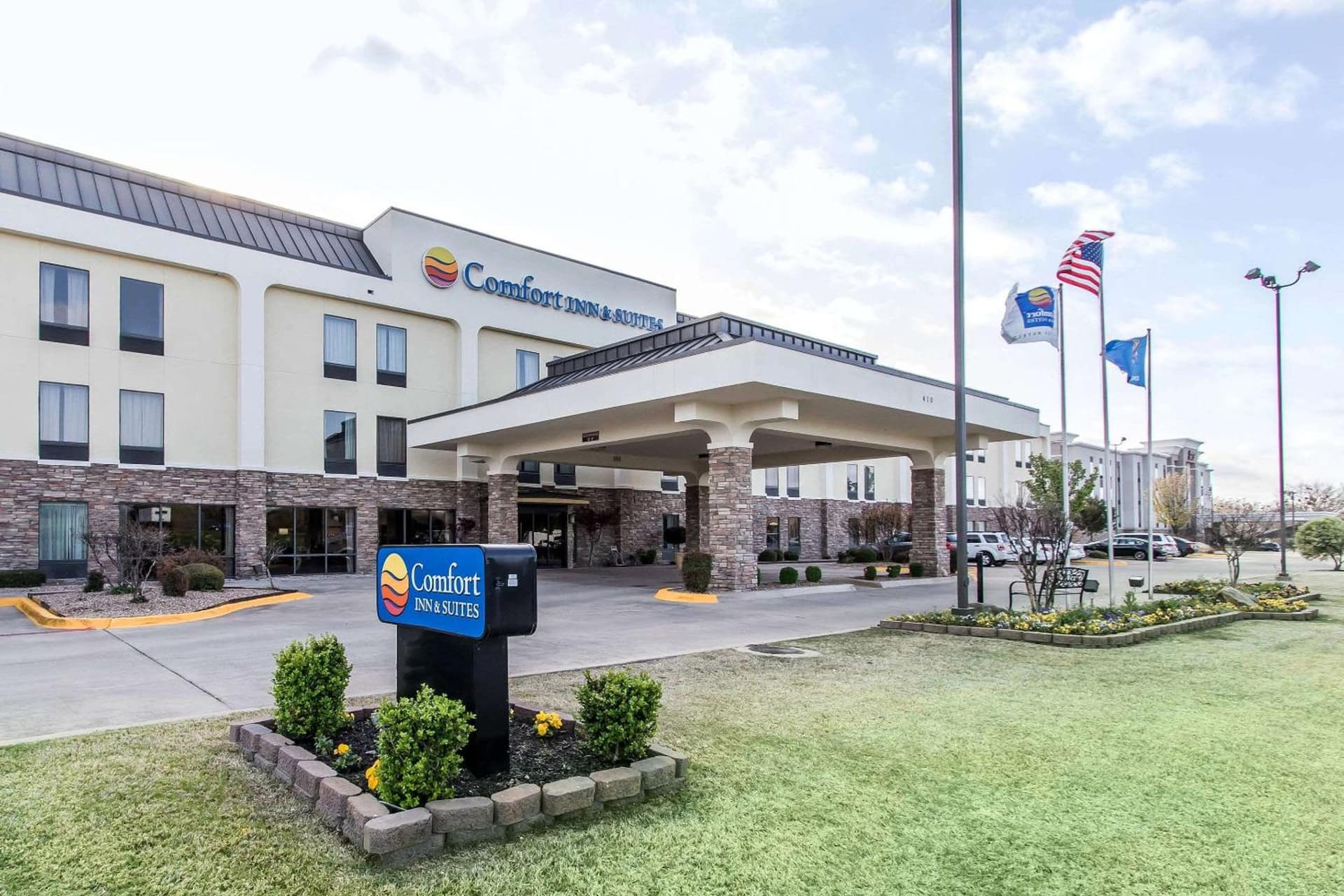 Ardmore Inn & Suites Ardmore featured exterior or lobby in Ardmore, OK — similar hotel