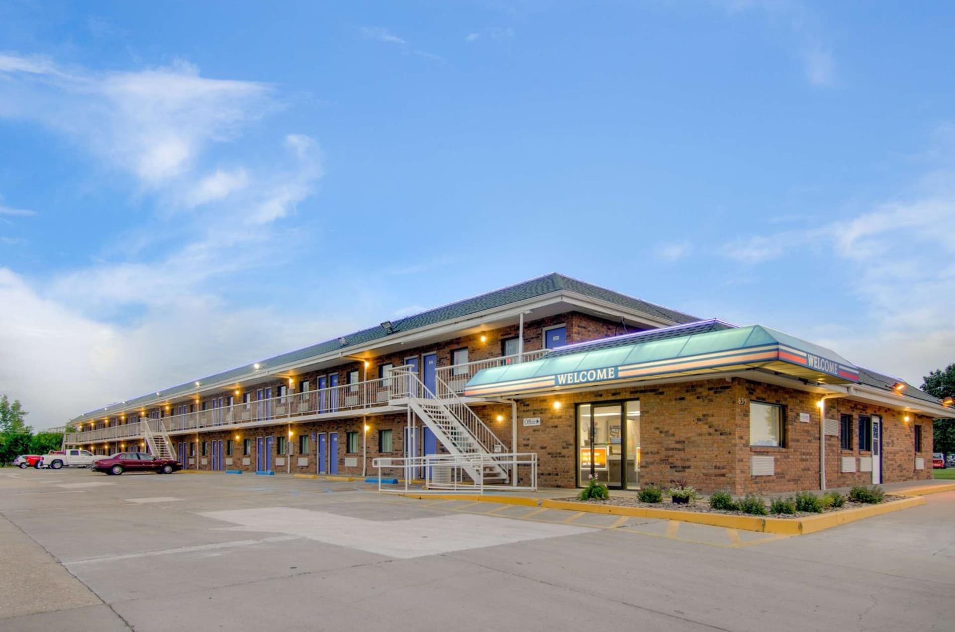 Motel 6-Salina, KS featured exterior or lobby in Salina, KS — similar hotel