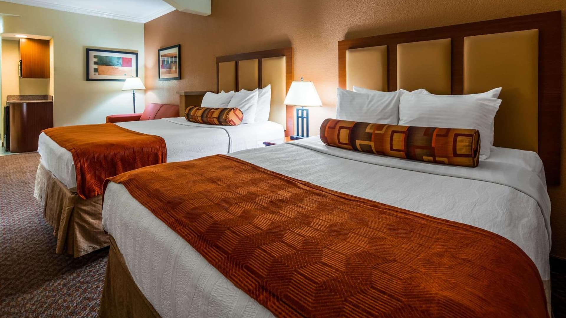 Best Western Plus Waxahachie Inn & Suites gallery photo in Waxahachie, TX — image 11
