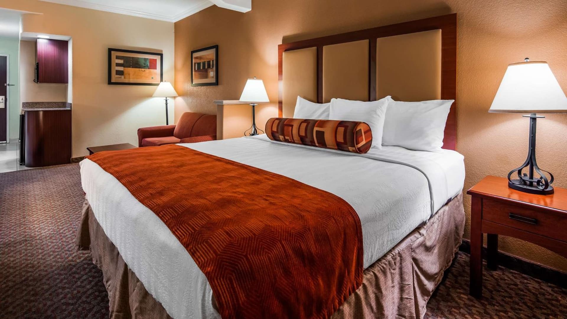 Best Western Plus Waxahachie Inn & Suites gallery photo in Waxahachie, TX — image 10