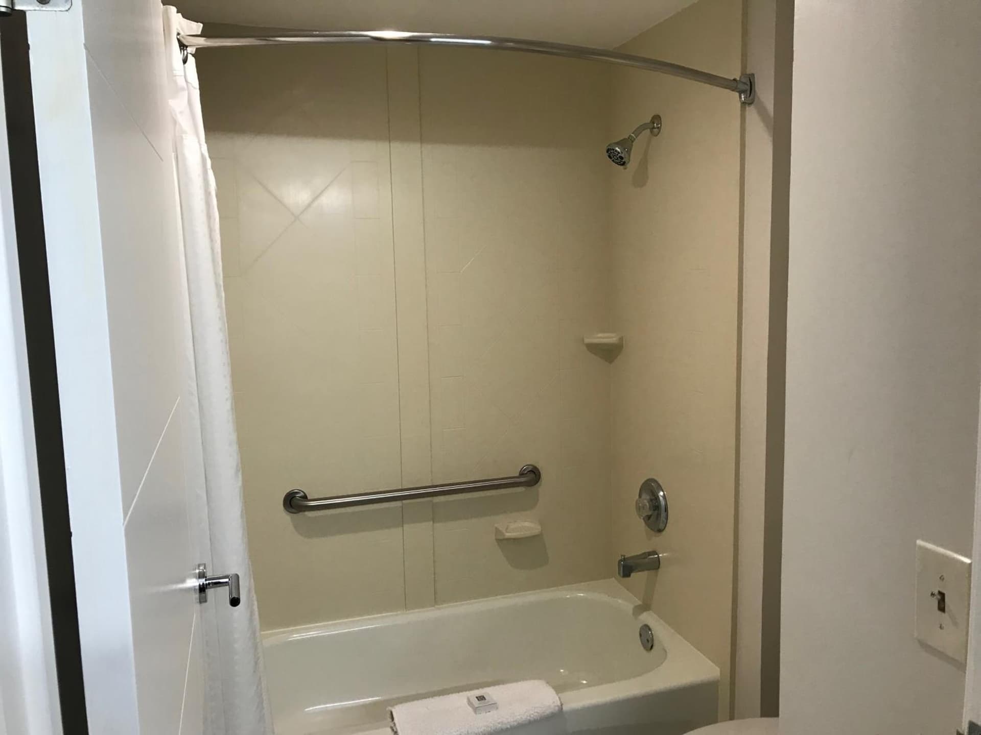 HOM Hotel Gainesville, SureStay Collection by Best Western gallery photo in Gainesville, FL — image 24