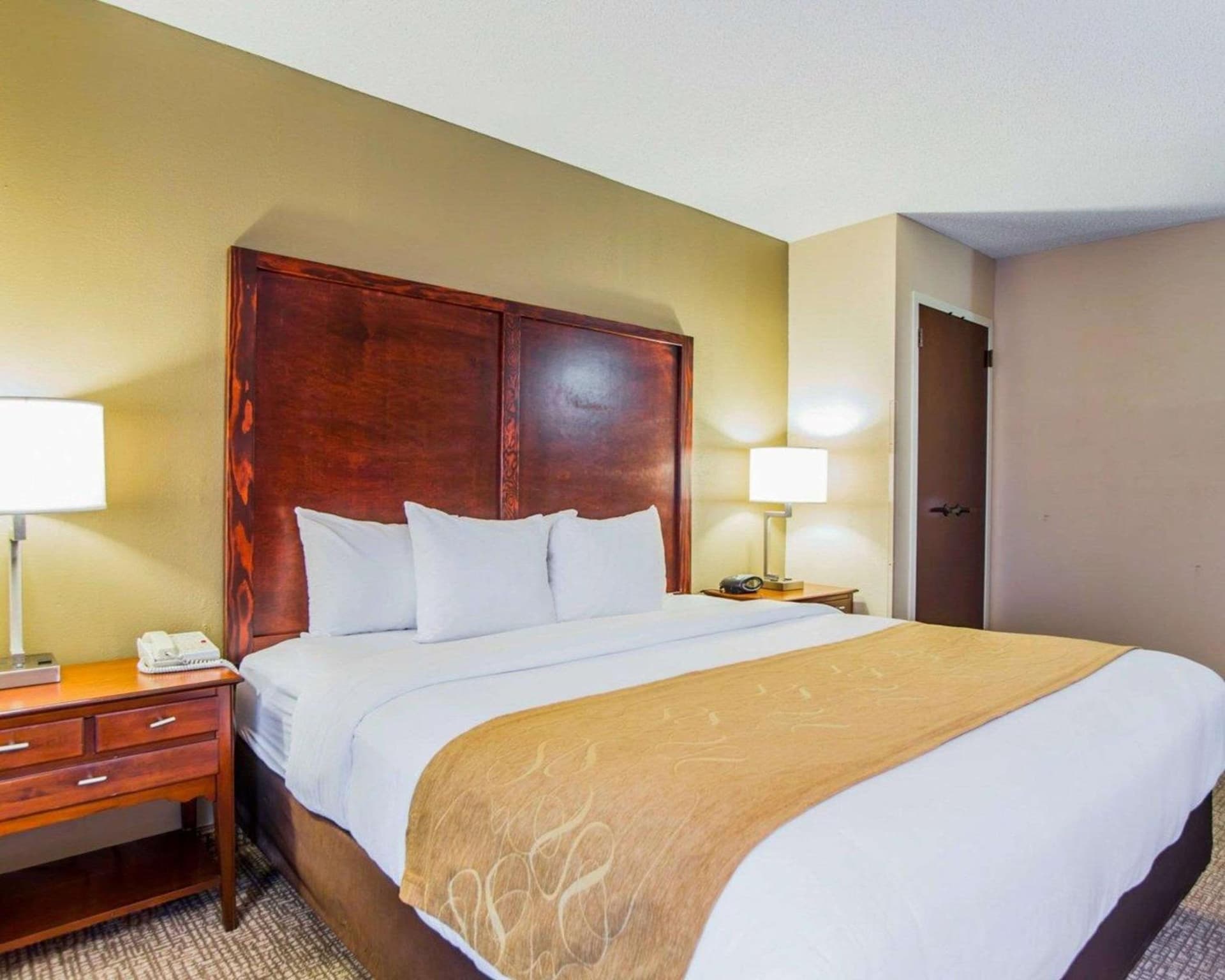 Comfort Suites Sumter near Shaw AFB property views in Sumter, SC — gallery photo 3