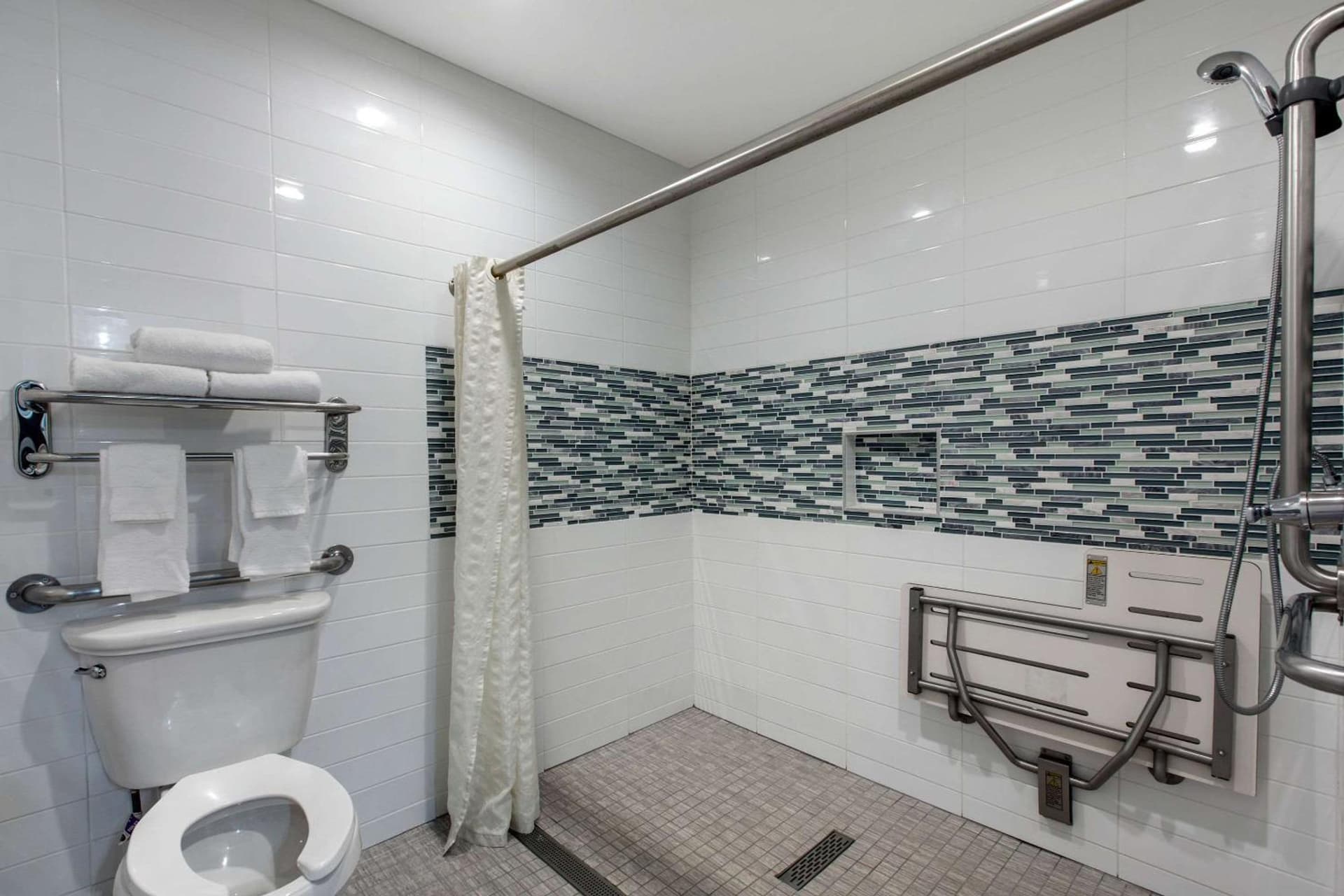 OC Hotel Costa Mesa gallery photo in Costa Mesa, CA — image 6
