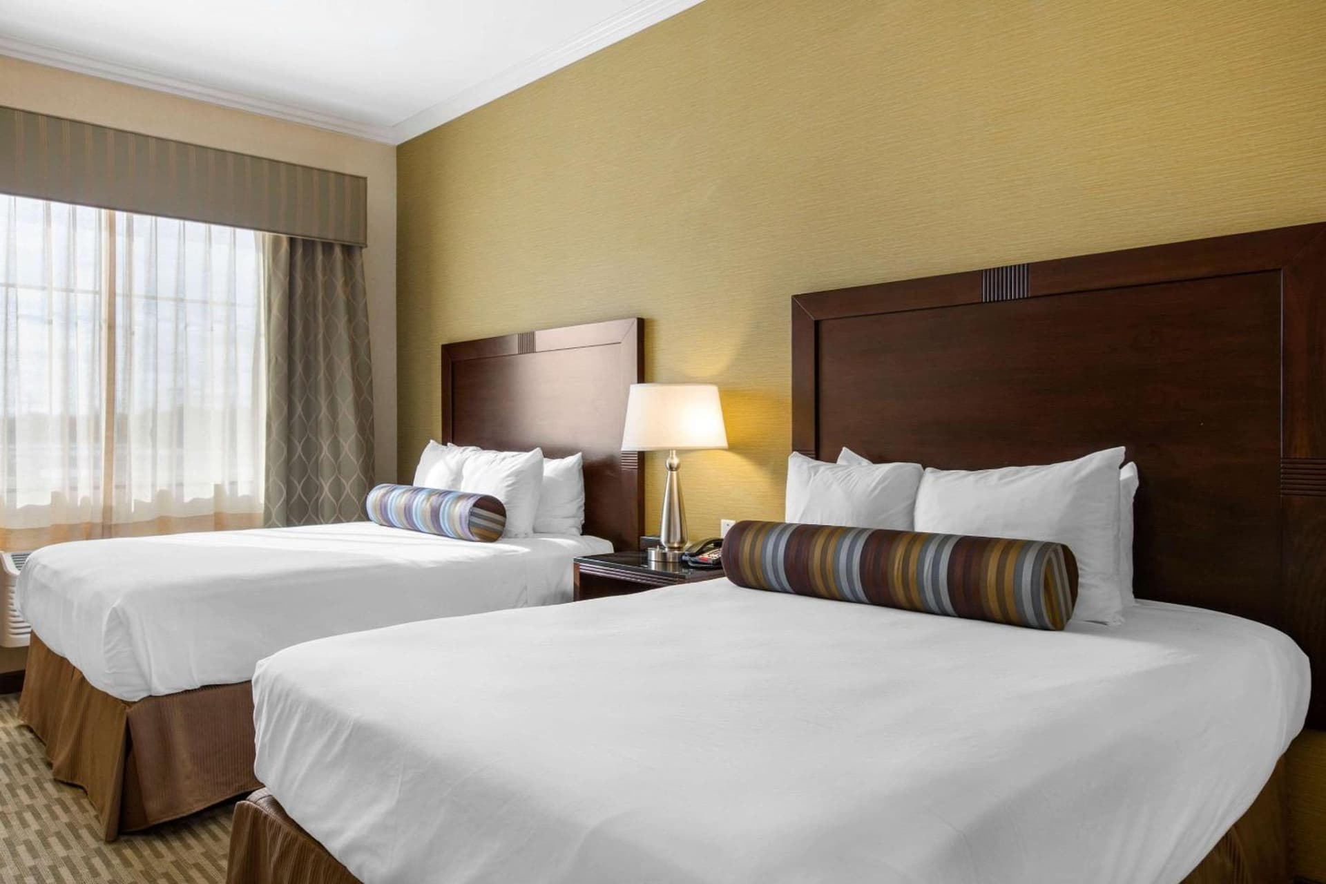 The Oaks Hotel & Suites gallery photo in Paso Robles — image 25