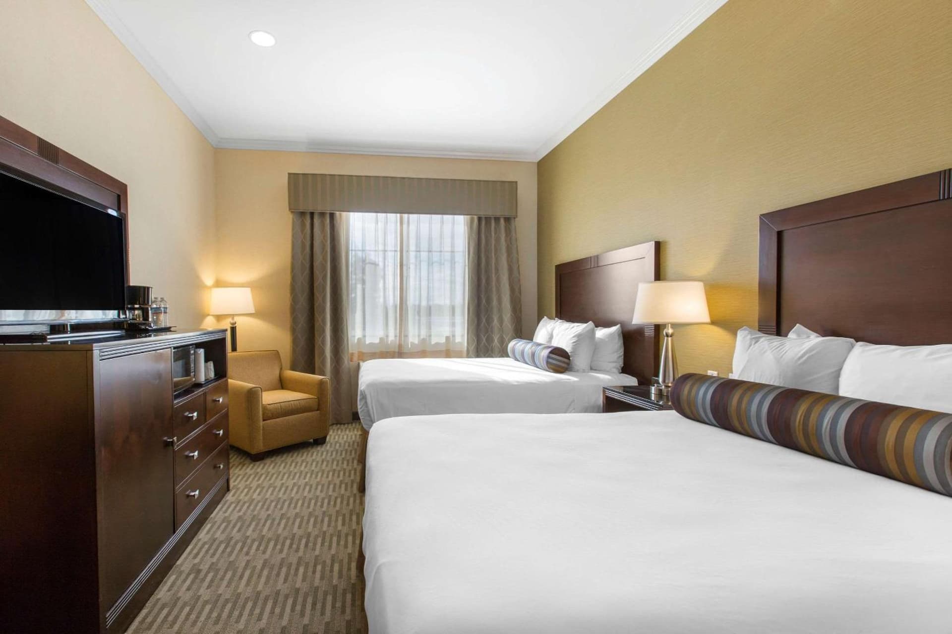 The Oaks Hotel & Suites gallery photo in Paso Robles — image 37