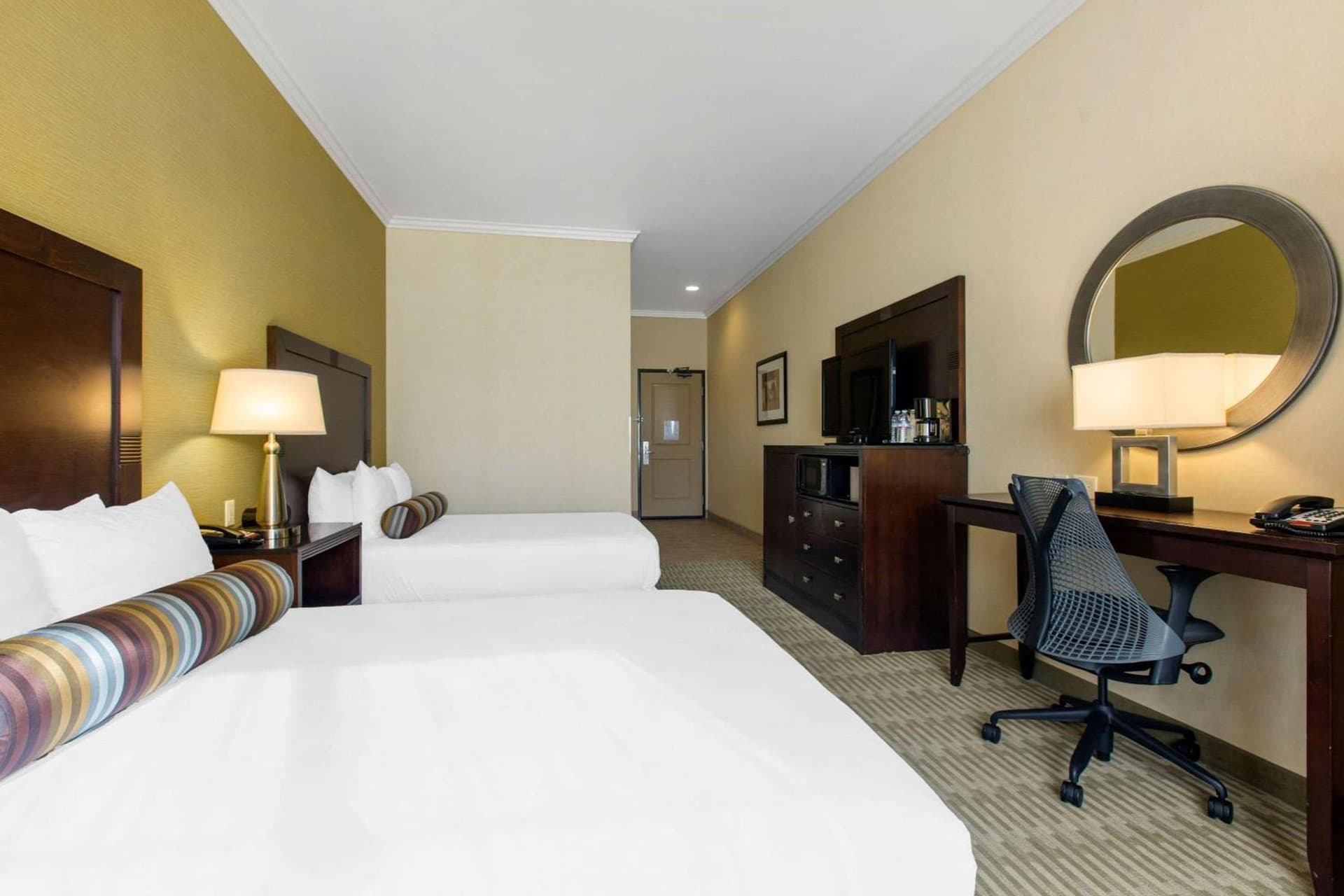 The Oaks Hotel & Suites gallery photo in Paso Robles — image 21