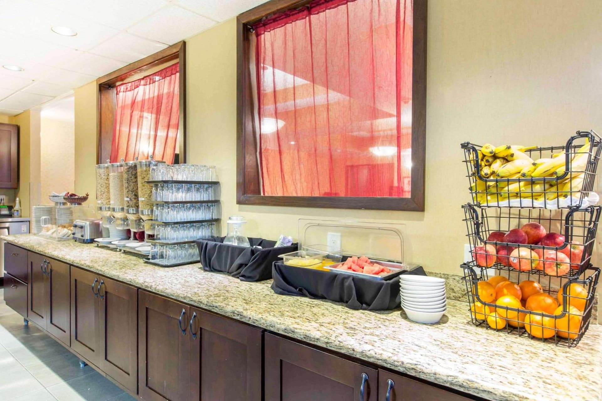 The Oaks Hotel & Suites gallery photo in Paso Robles — image 26