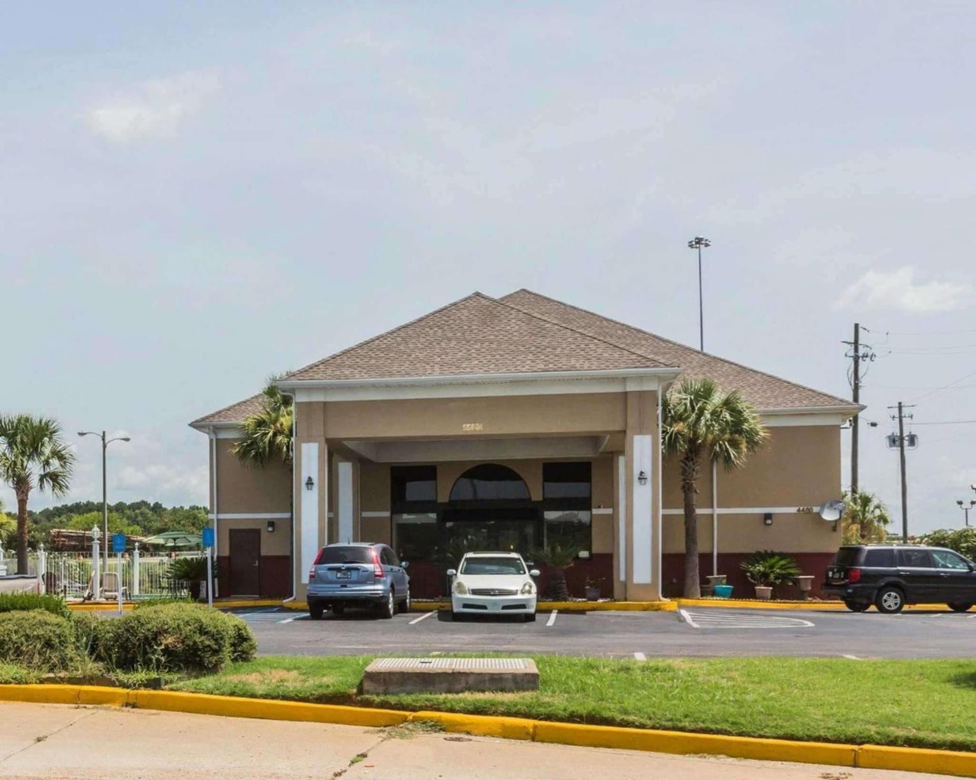 Quality Inn & Suites North Montgomery — hotel in Montgomery, Alabama