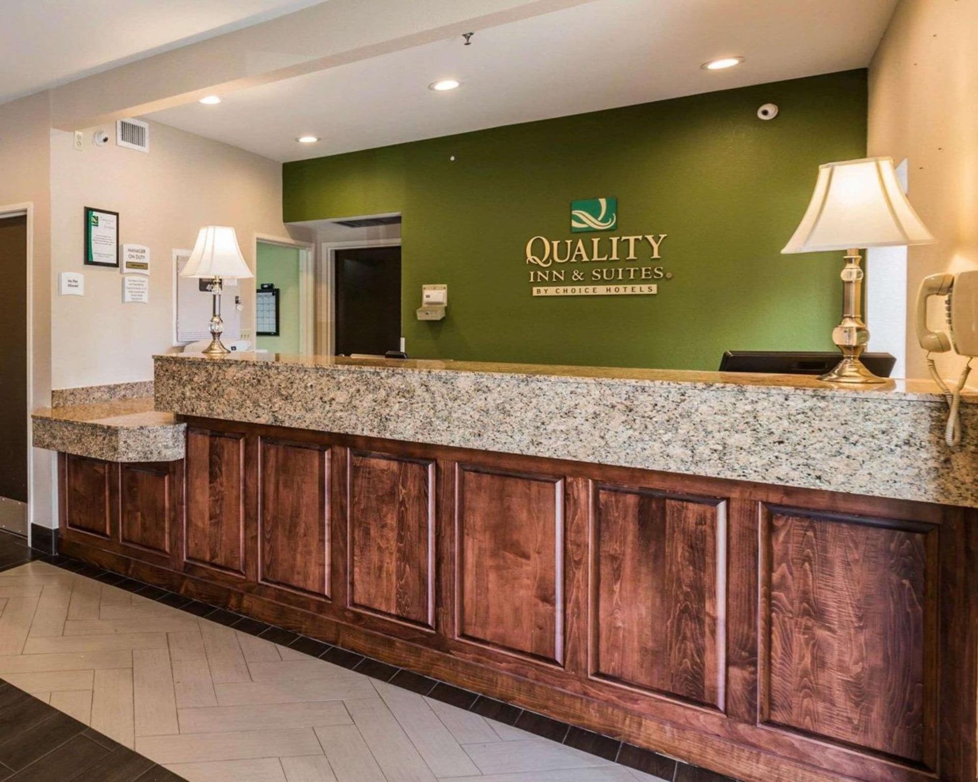 Quality Inn & Suites Birmingham - Highway 280 gallery photo in Birmingham, AL — image 5