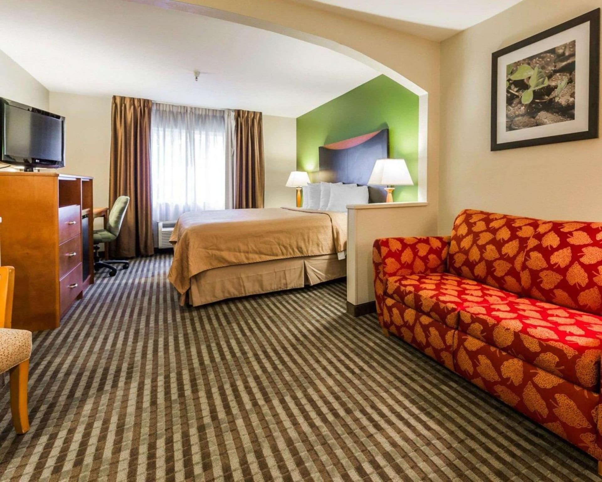 Quality Inn & Suites Birmingham - Highway 280 gallery photo in Birmingham, AL — image 17