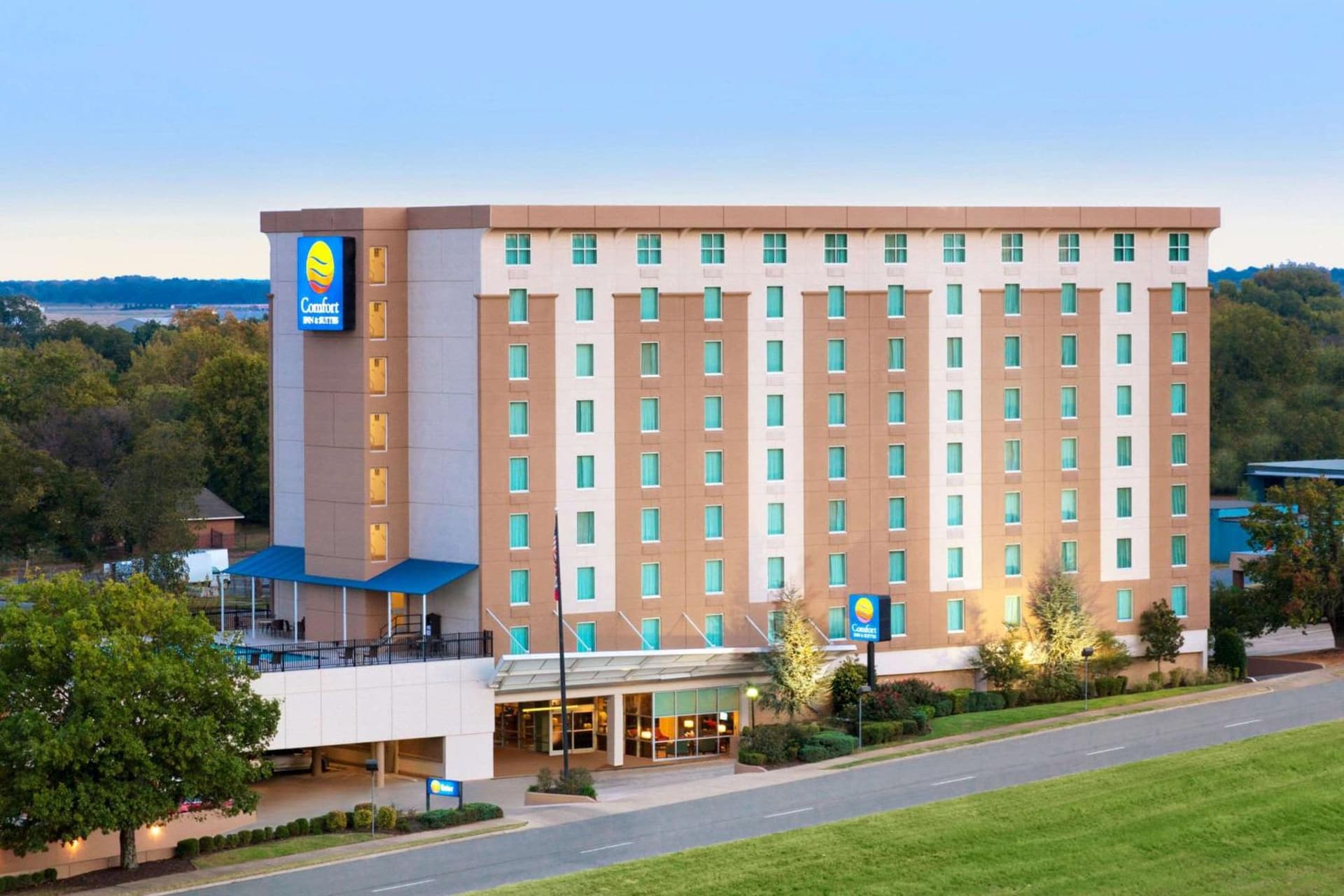 Comfort Inn & Suites Presidential gallery photo in Little Rock, AR — image 11