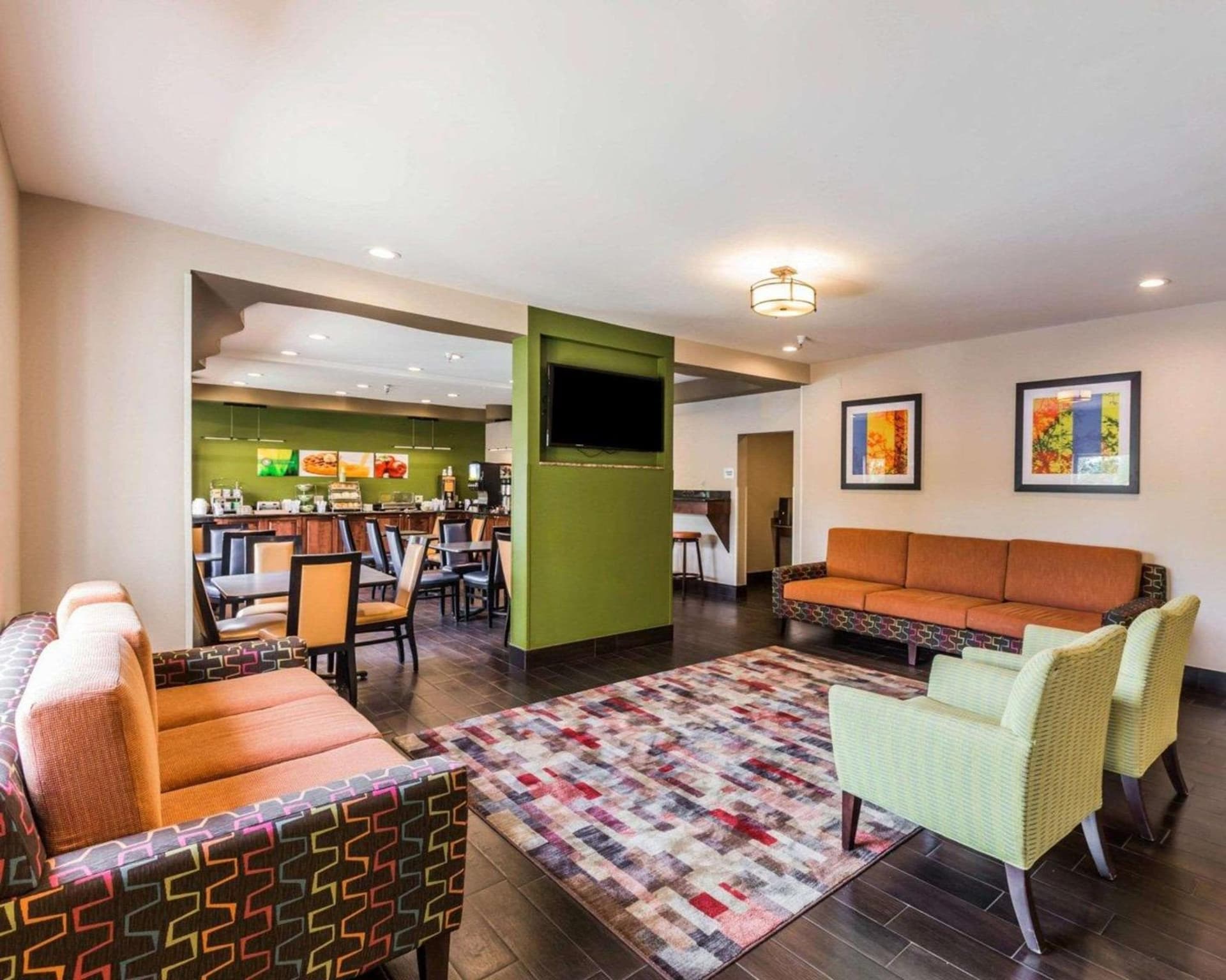 Quality Inn & Suites Birmingham - Highway 280 property views in Birmingham, AL — gallery photo 3