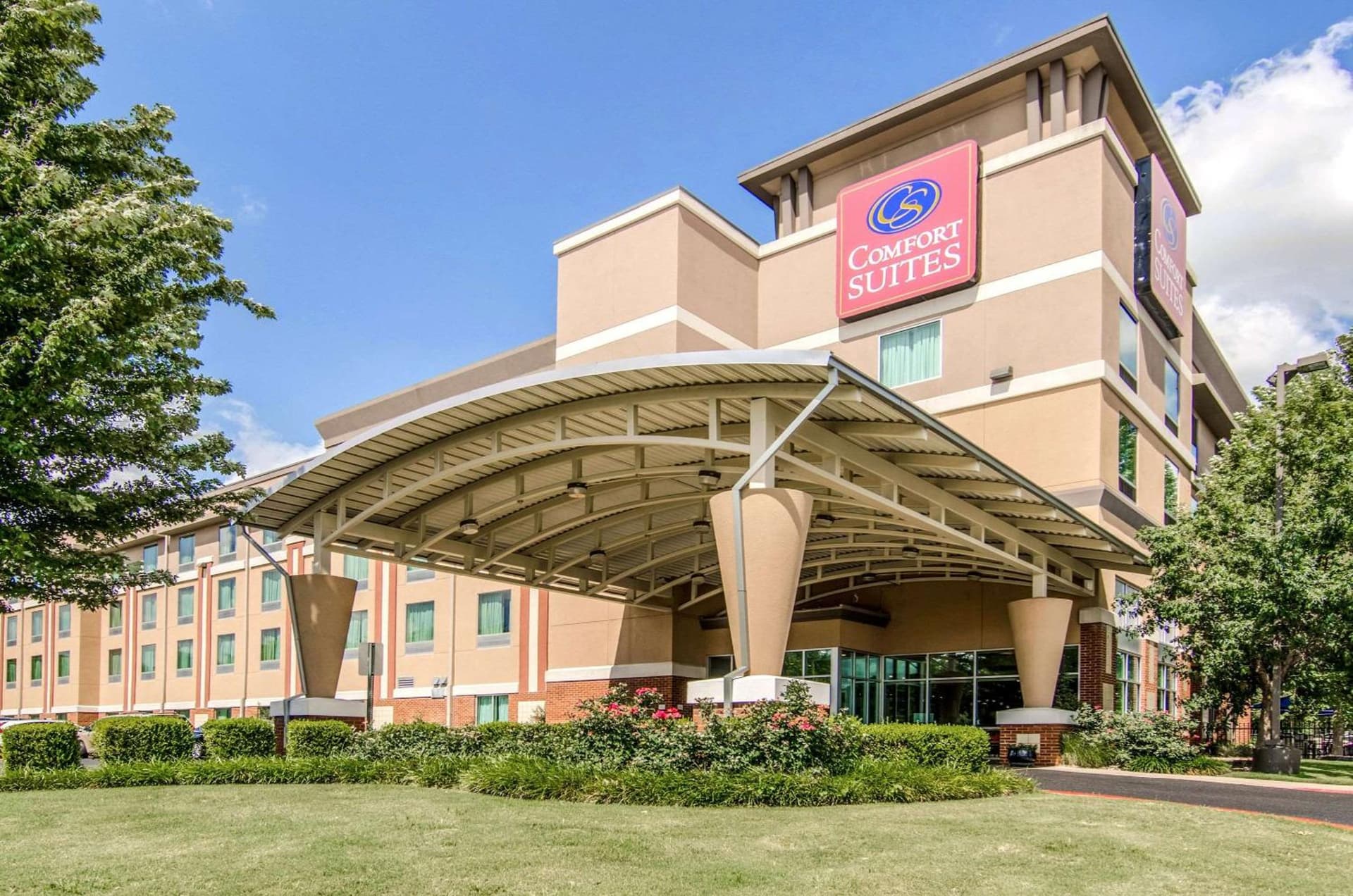 Comfort Suites Bentonville - Rogers featured exterior or lobby in Bentonville, AR — similar hotel