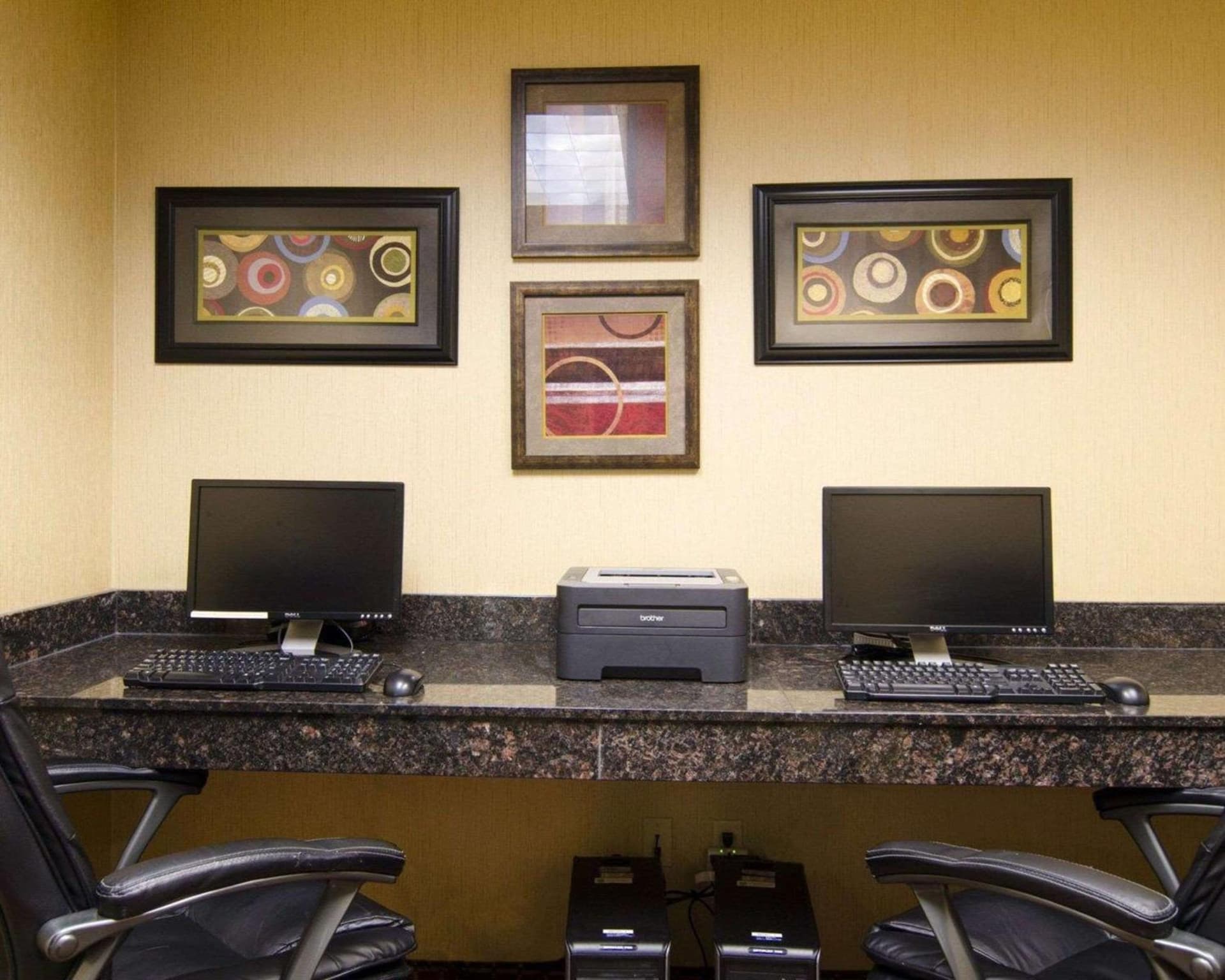 Affordable Suites of America Rogers - Bentonville gallery photo in Rogers, AR — image 28