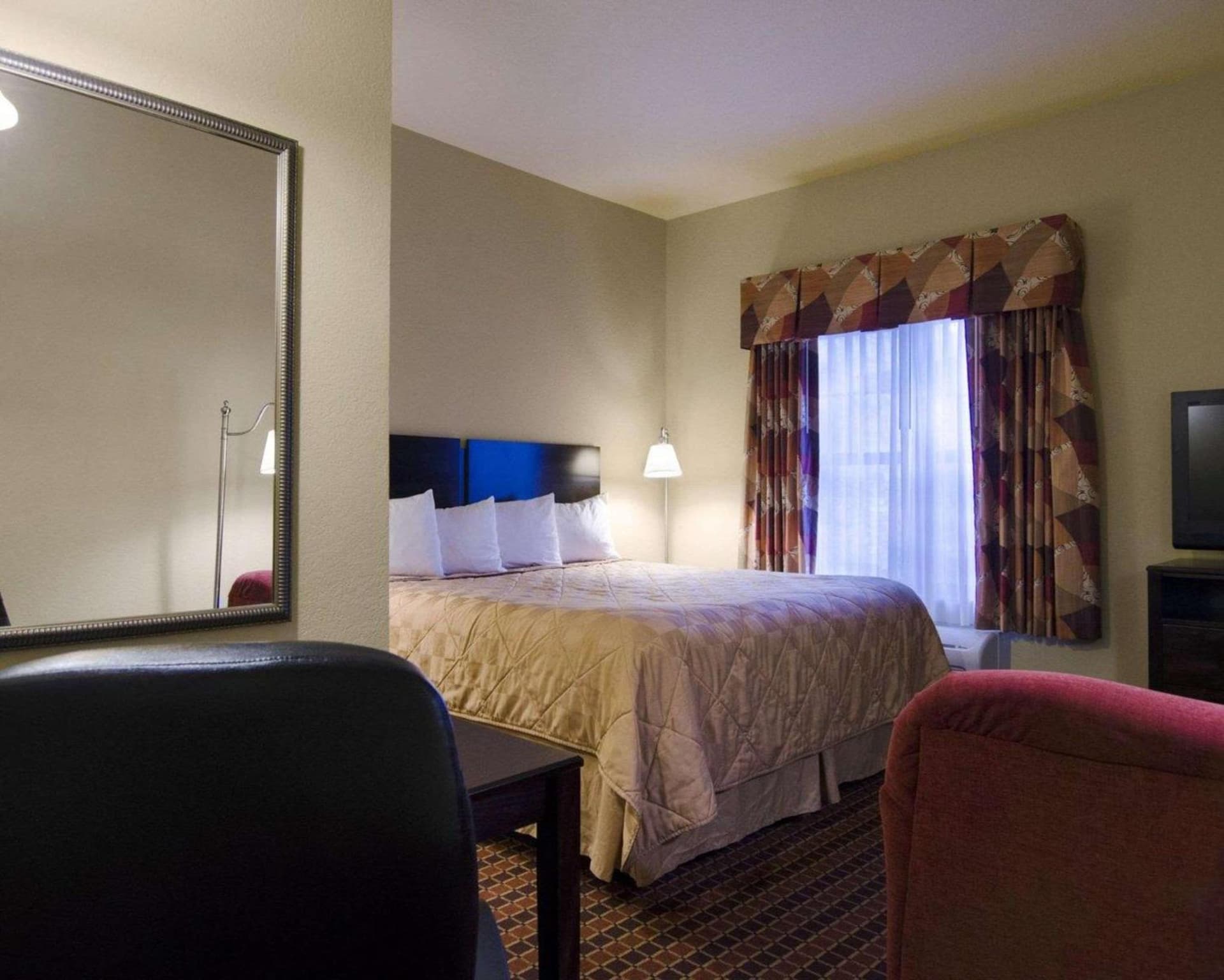 Affordable Suites of America Rogers - Bentonville gallery photo in Rogers, AR — image 16