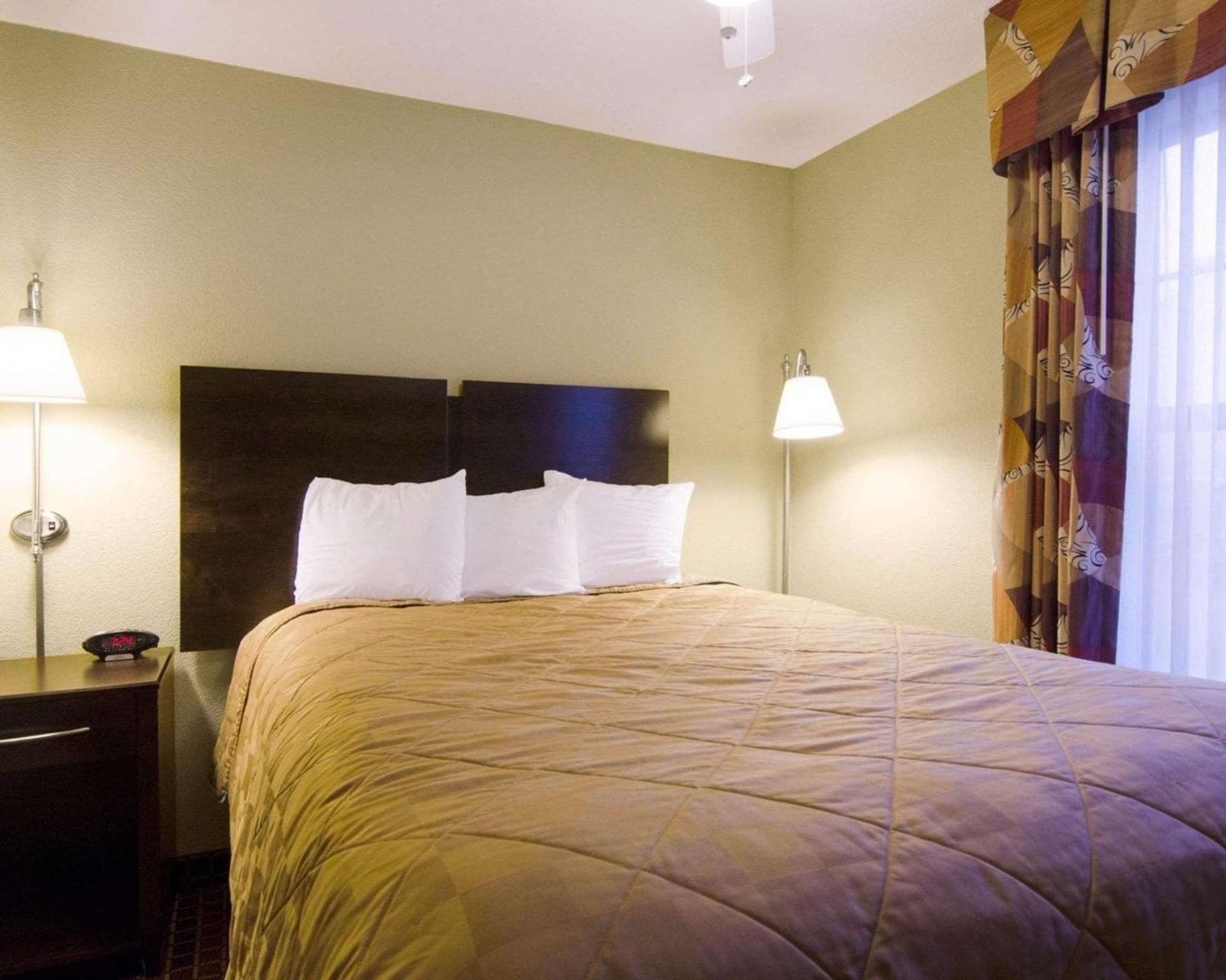 Affordable Suites of America Rogers - Bentonville gallery photo in Rogers, AR — image 32
