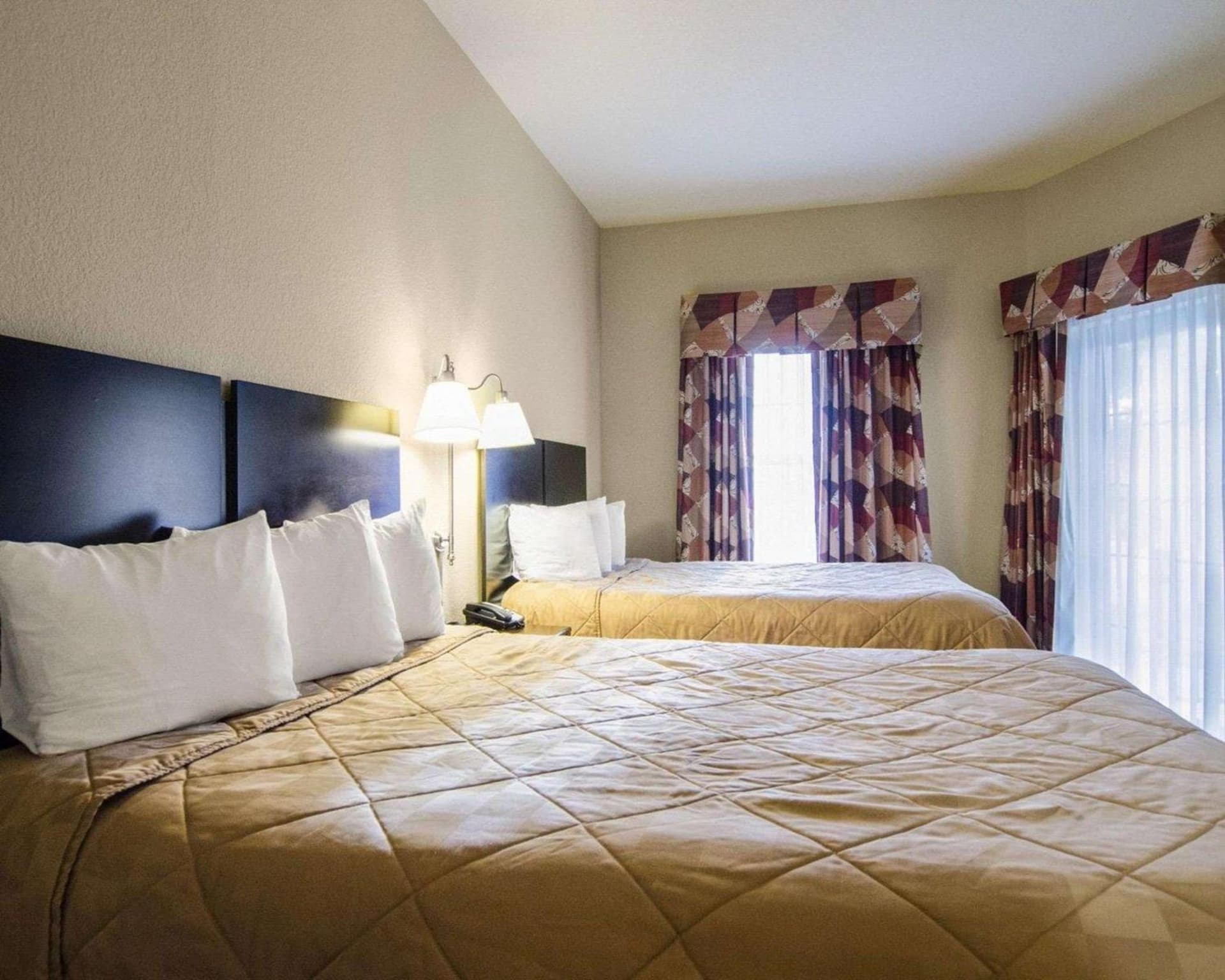 Affordable Suites of America Rogers - Bentonville gallery photo in Rogers, AR — image 27