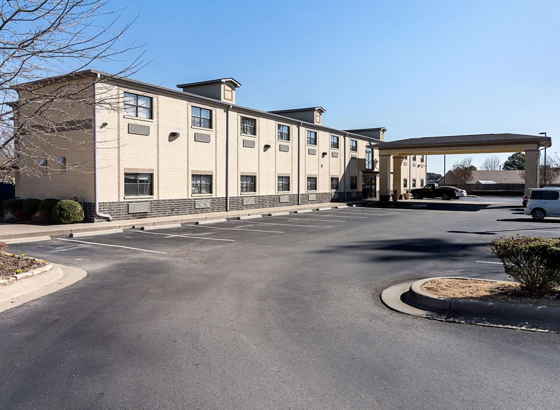 Econo Lodge Inn & Suites Little Rock SW featured exterior or lobby in Little Rock, AR — similar hotel
