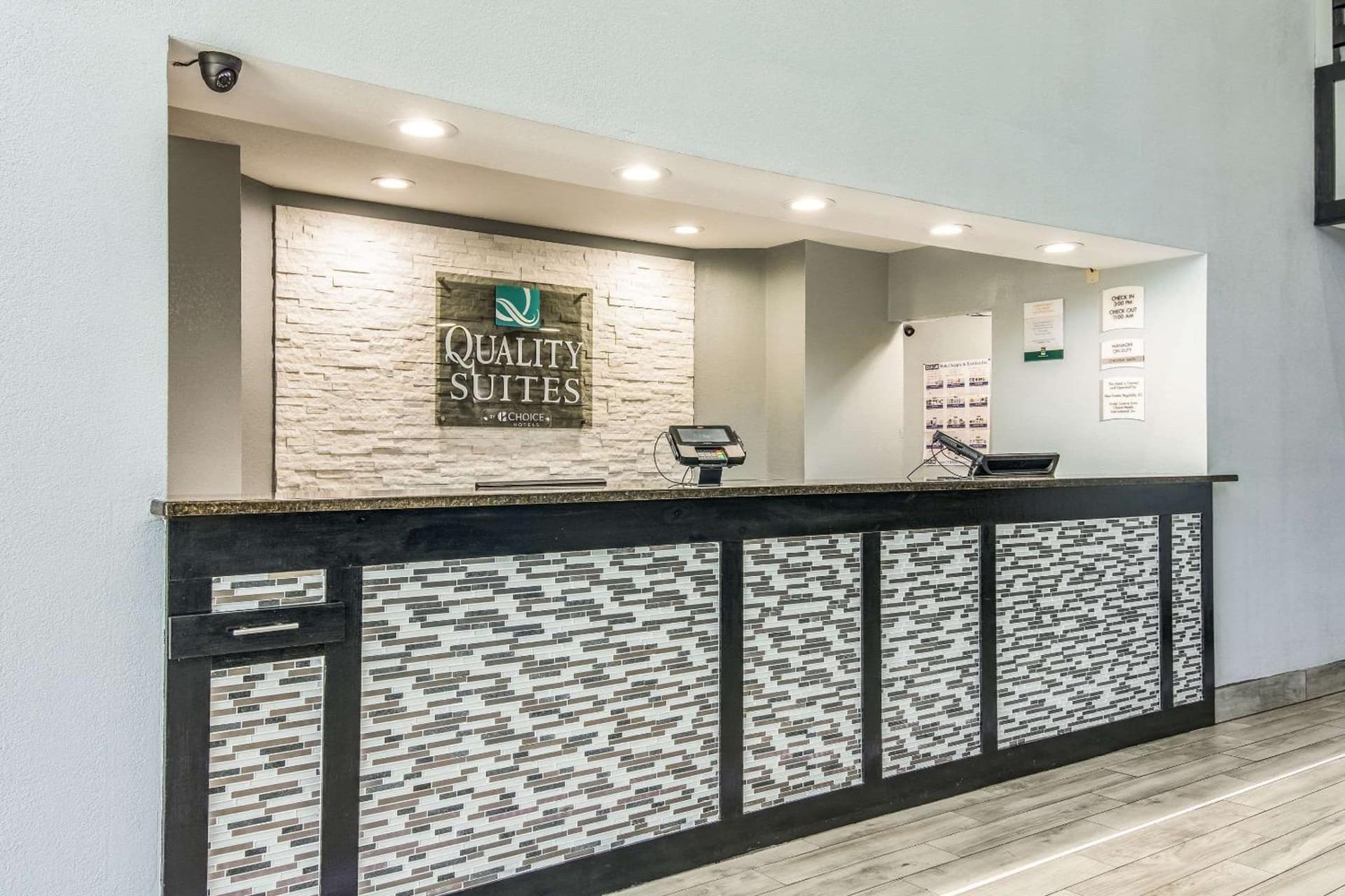 Quality Suites Maumelle - Little Rock Northwest property views in Maumelle, AR — gallery photo 3