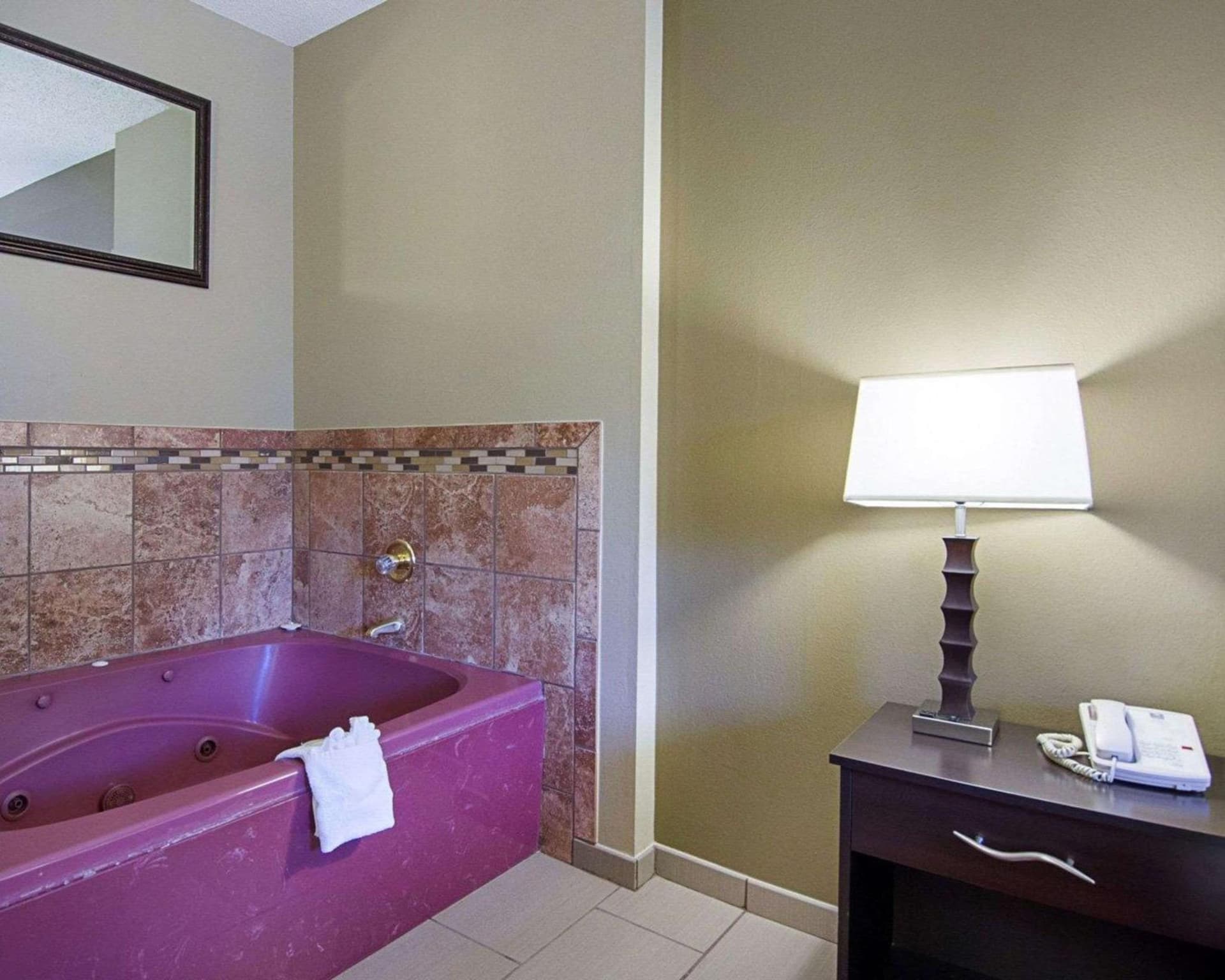 Quality Inn & Suites Little Rock West gallery photo in Little Rock, AR — image 4