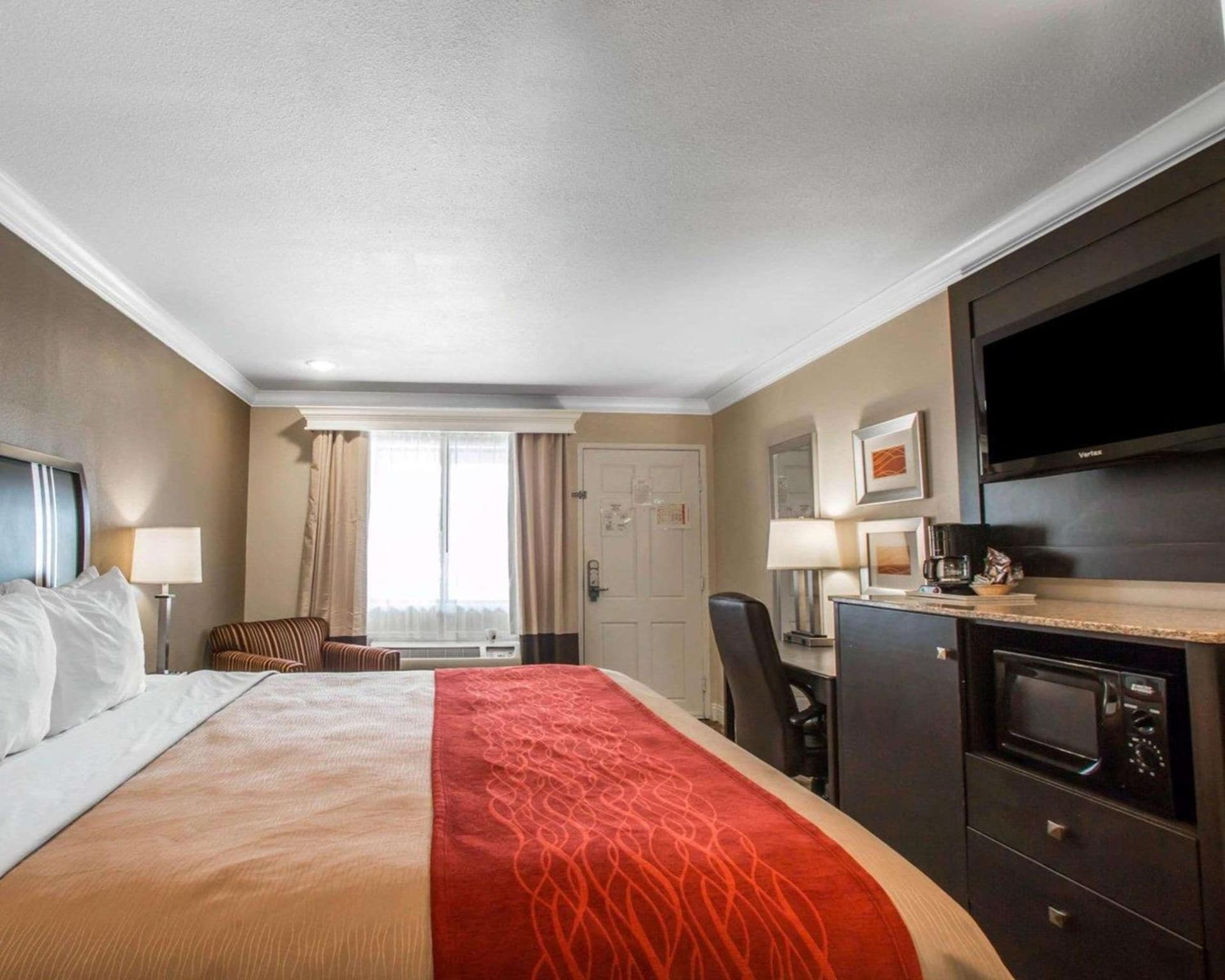 Quality Inn Downey gallery photo in Downey, CA — image 32