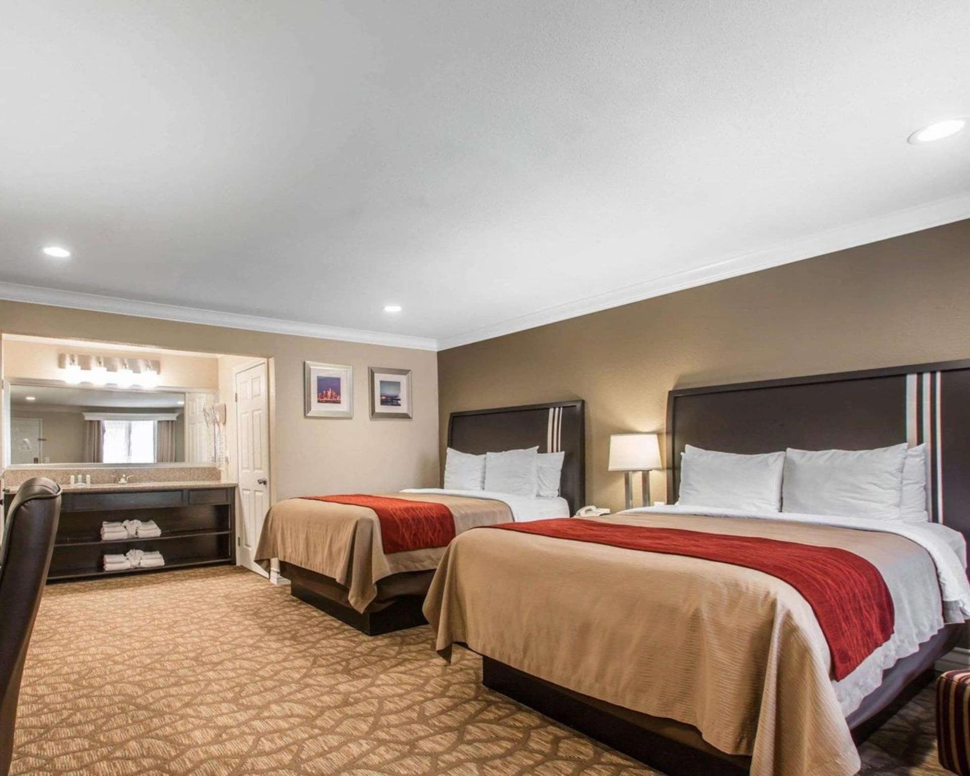 Quality Inn Downey gallery photo in Downey, CA — image 21