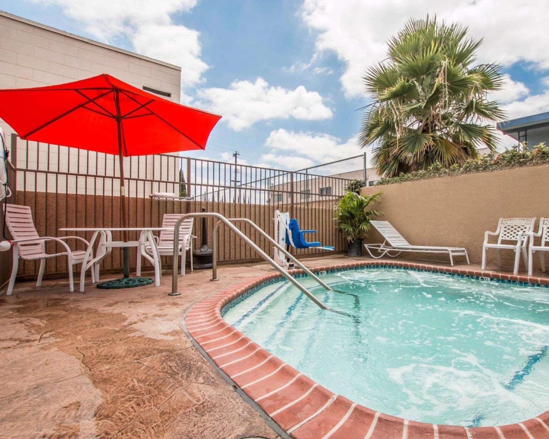 Quality Inn Downey gallery photo in Downey, CA — image 17