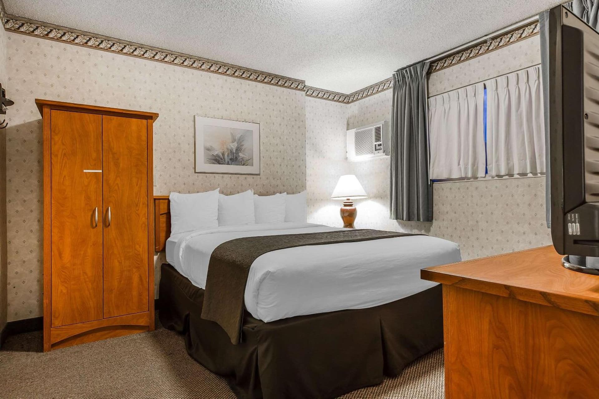Quality Inn & Suites Silicon Valley gallery photo in Santa Clara, CA — image 20
