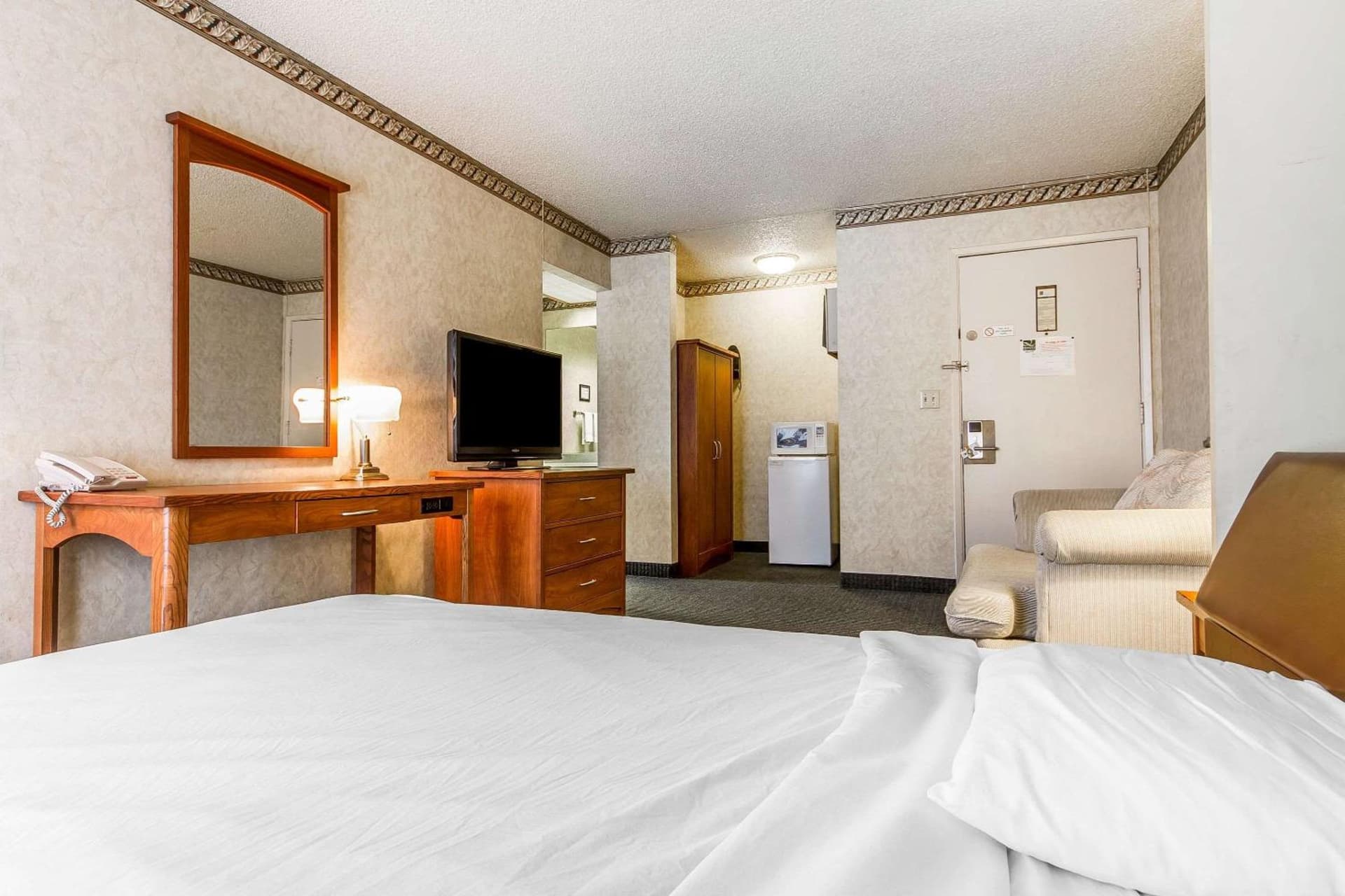 Quality Inn & Suites Silicon Valley gallery photo in Santa Clara, CA — image 4