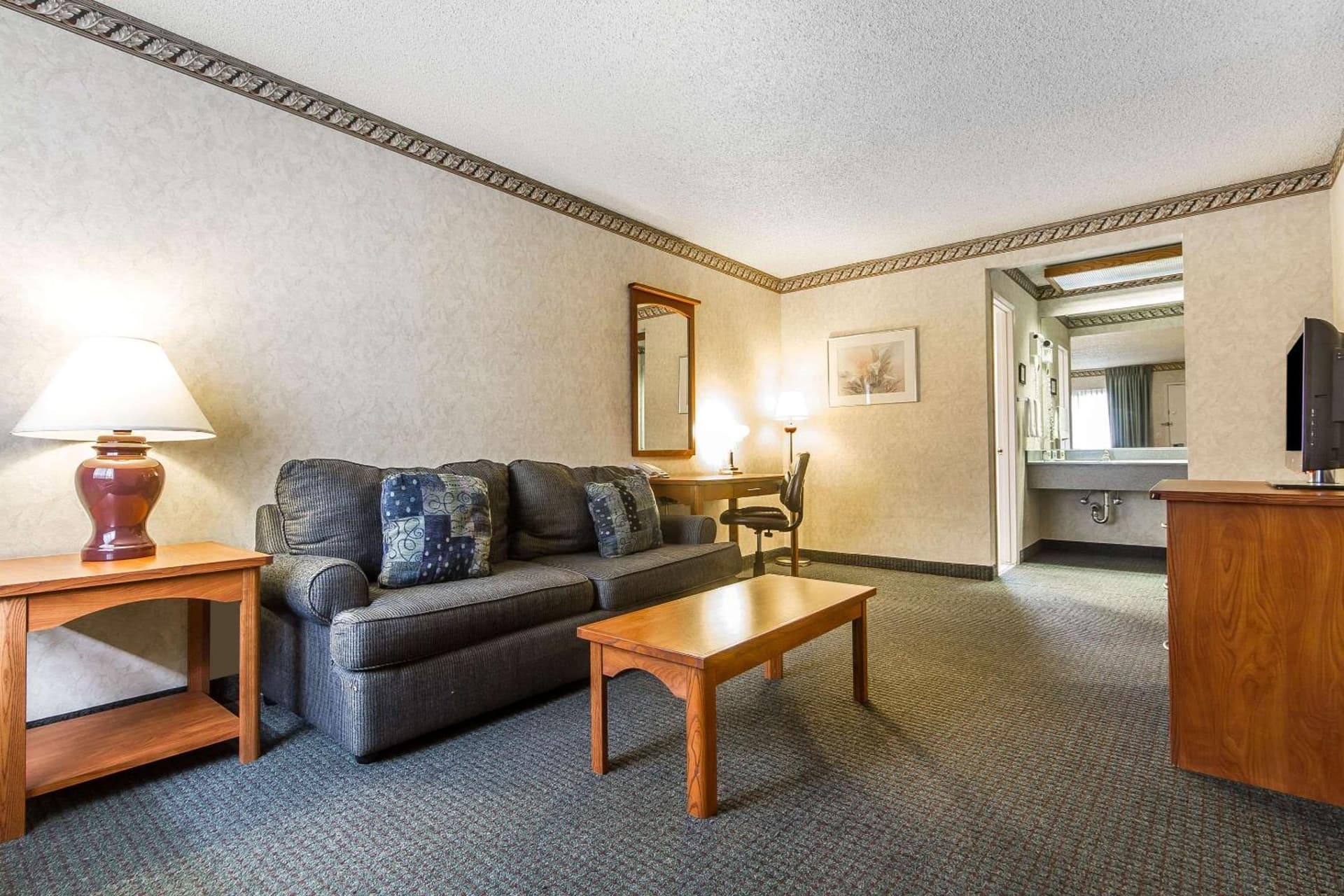 Quality Inn & Suites Silicon Valley gallery photo in Santa Clara, CA — image 19