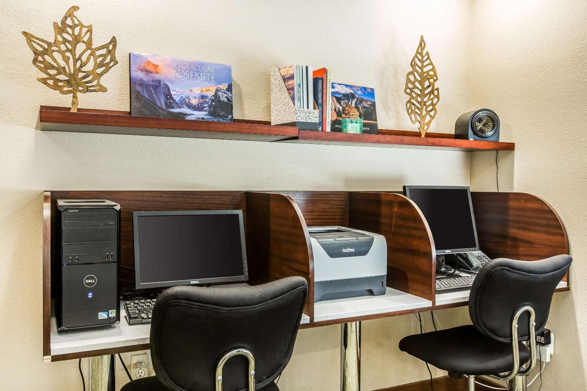 Comfort Suites Fresno River Park gallery photo in Fresno, CA — image 8