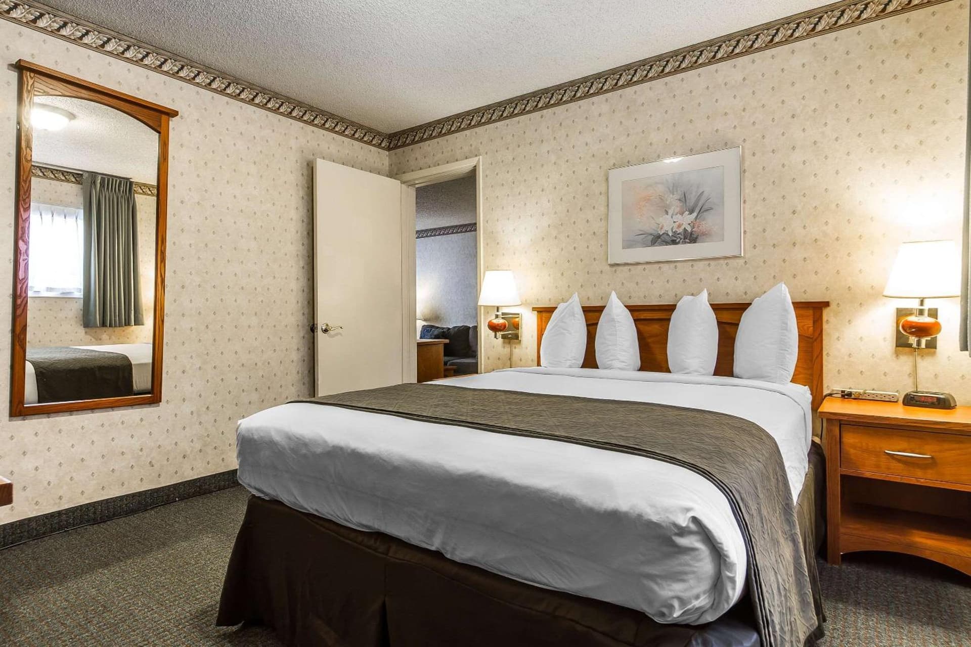 Quality Inn & Suites Silicon Valley gallery photo in Santa Clara, CA — image 43