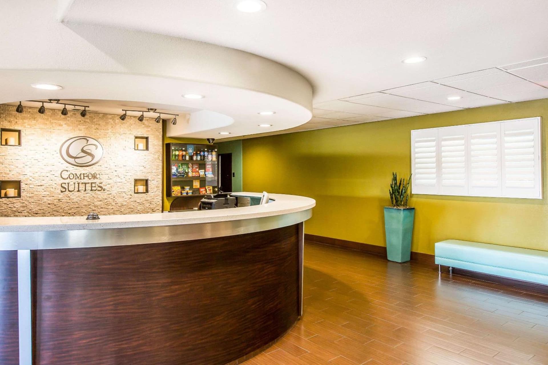 Comfort Suites Fresno River Park gallery photo in Fresno, CA — image 4