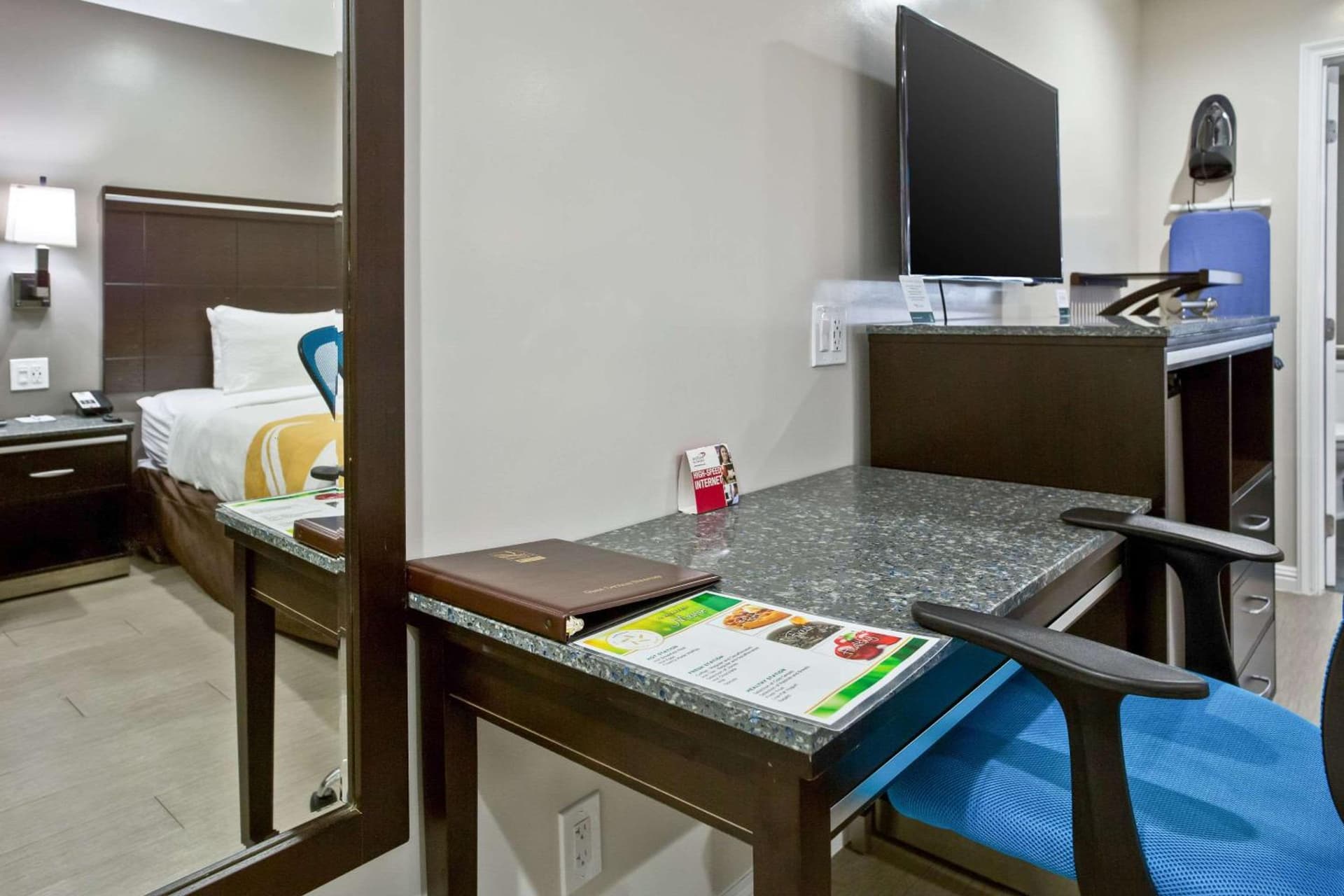 Bay Area Inn & Suites gallery photo in Hayward, CA — image 24