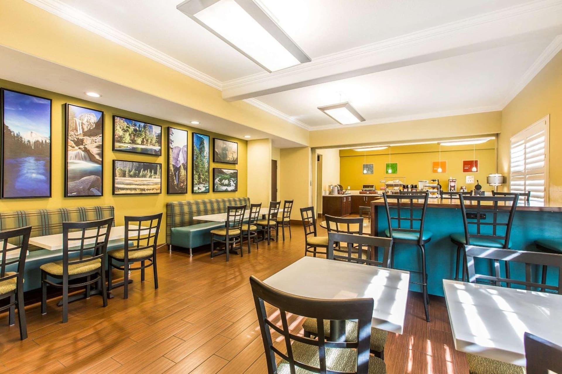 Comfort Suites Fresno River Park gallery photo in Fresno, CA — image 33