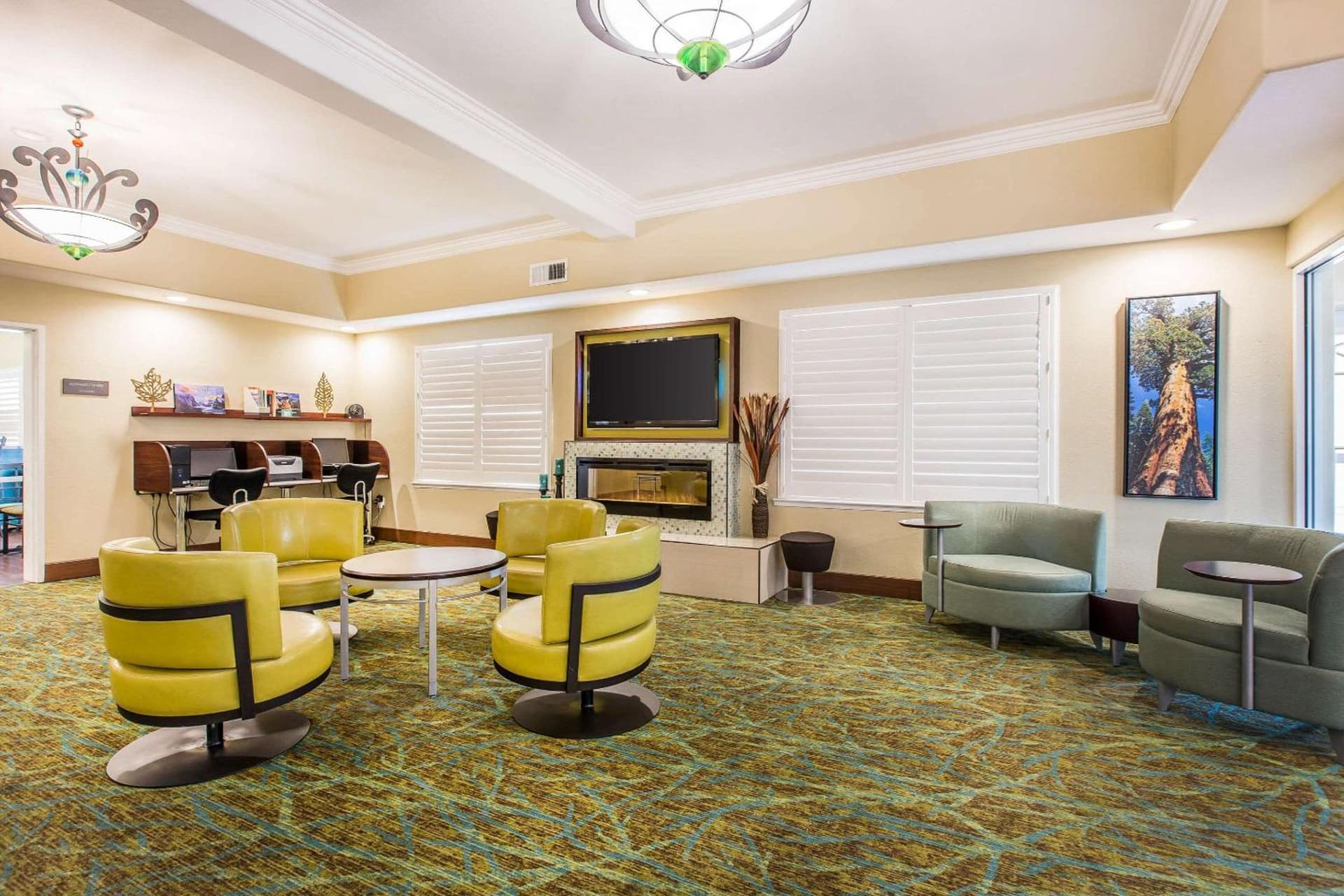 Comfort Suites Fresno River Park gallery photo in Fresno, CA — image 24