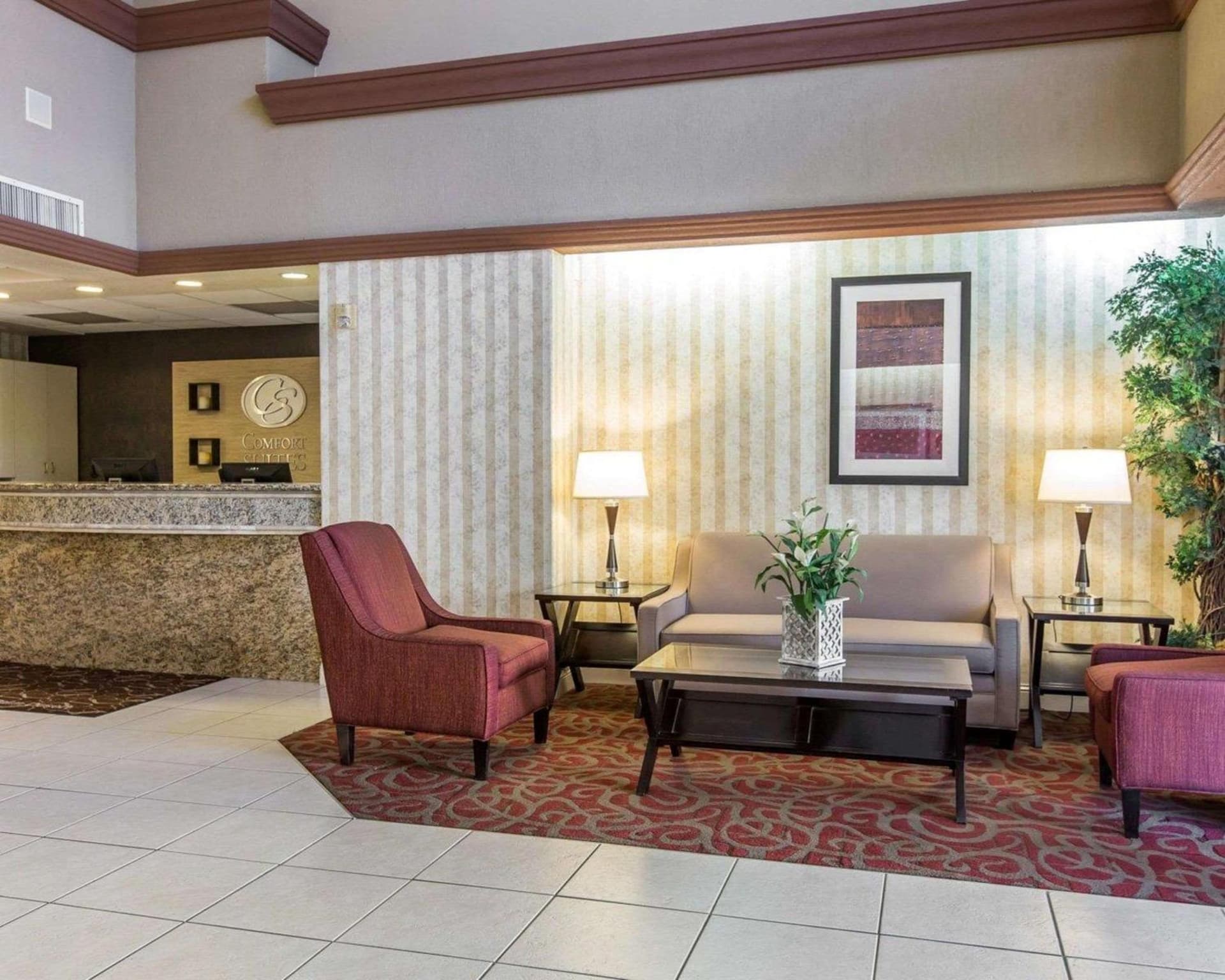 Comfort Suites Palm Desert I-10 interior in Palm Desert, CA — gallery photo 2