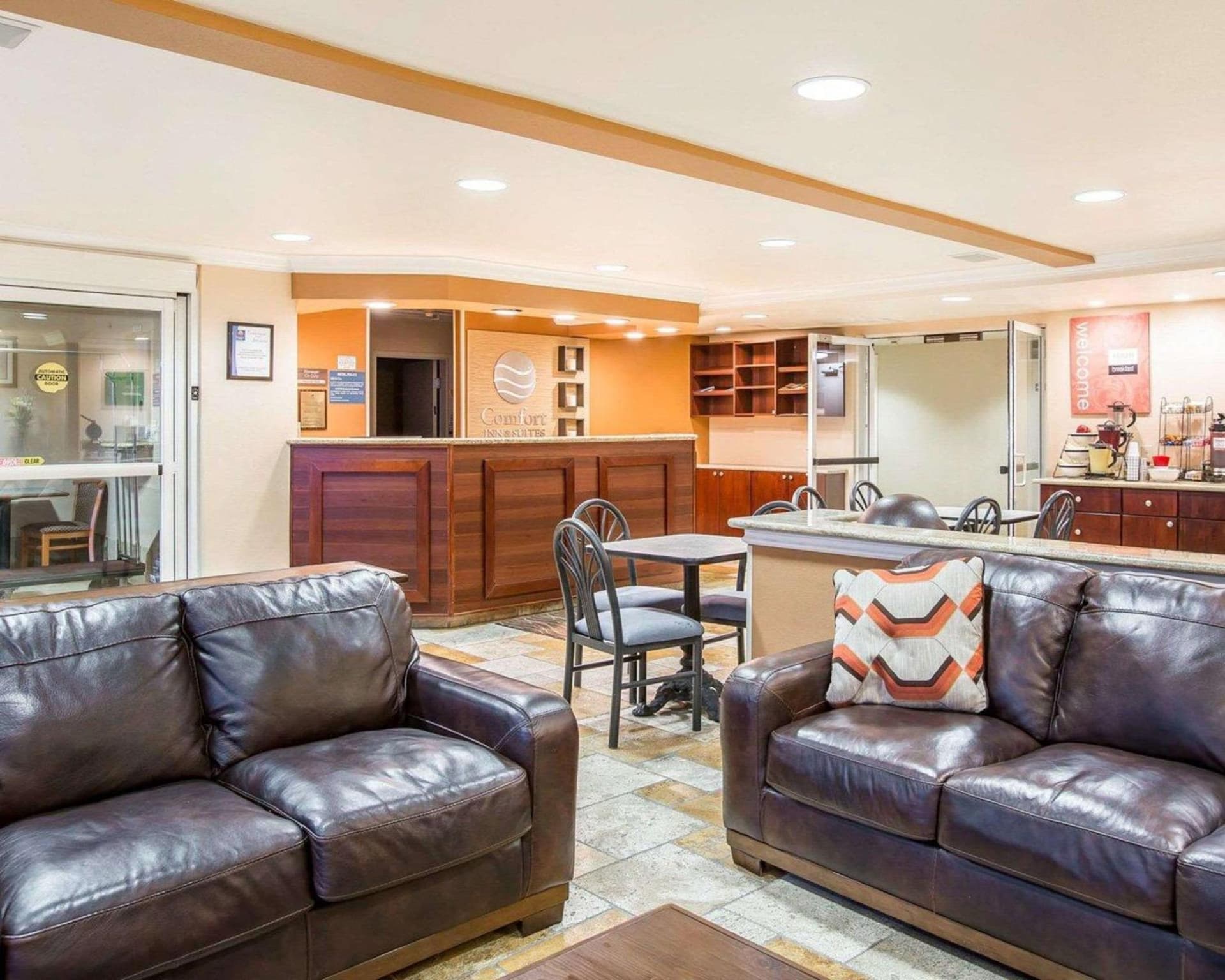 Comfort Inn & Suites Salinas City Center Area gallery photo in Salinas, CA — image 14