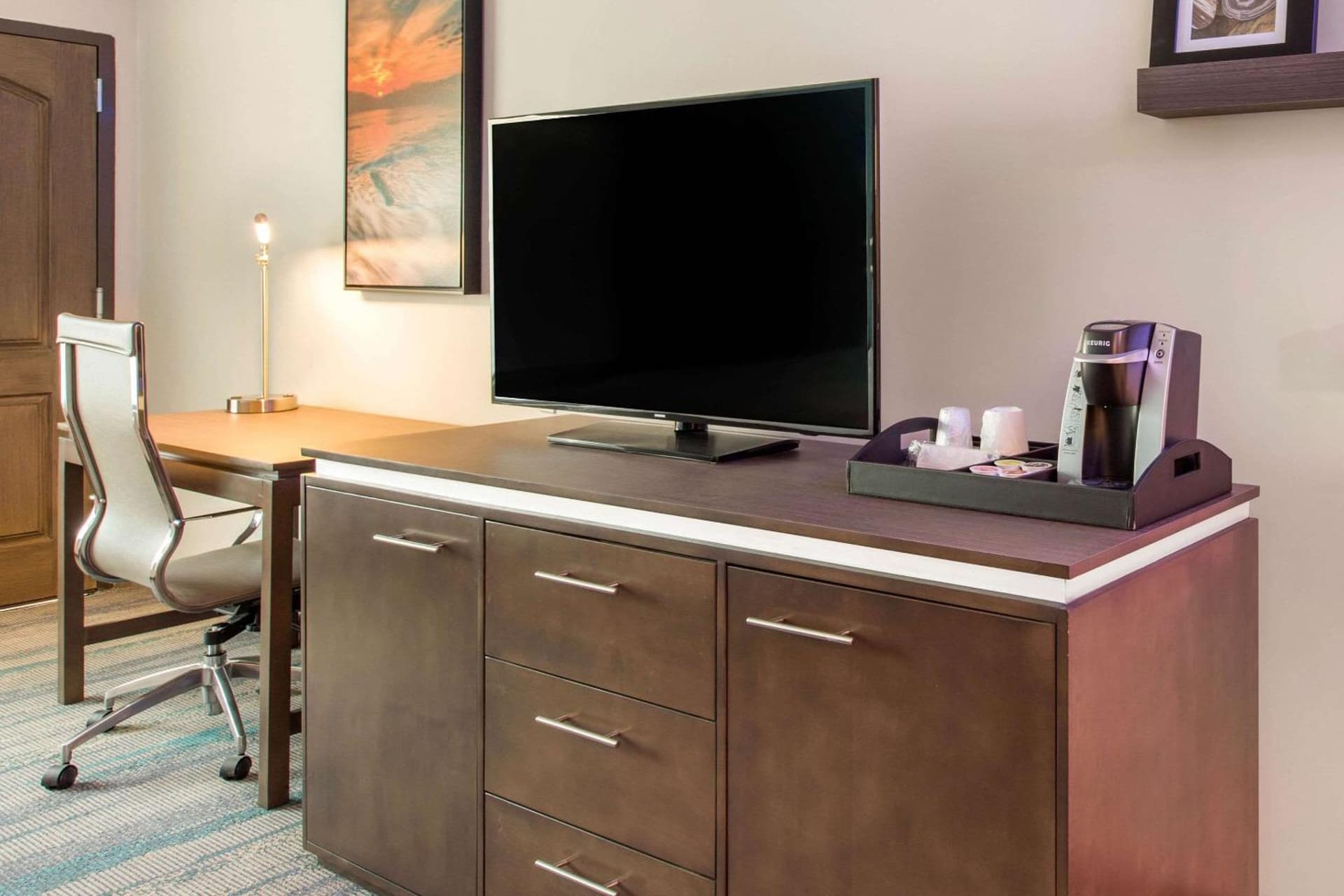 The Cove Hotel gallery photo in Long Beach, CA — image 32